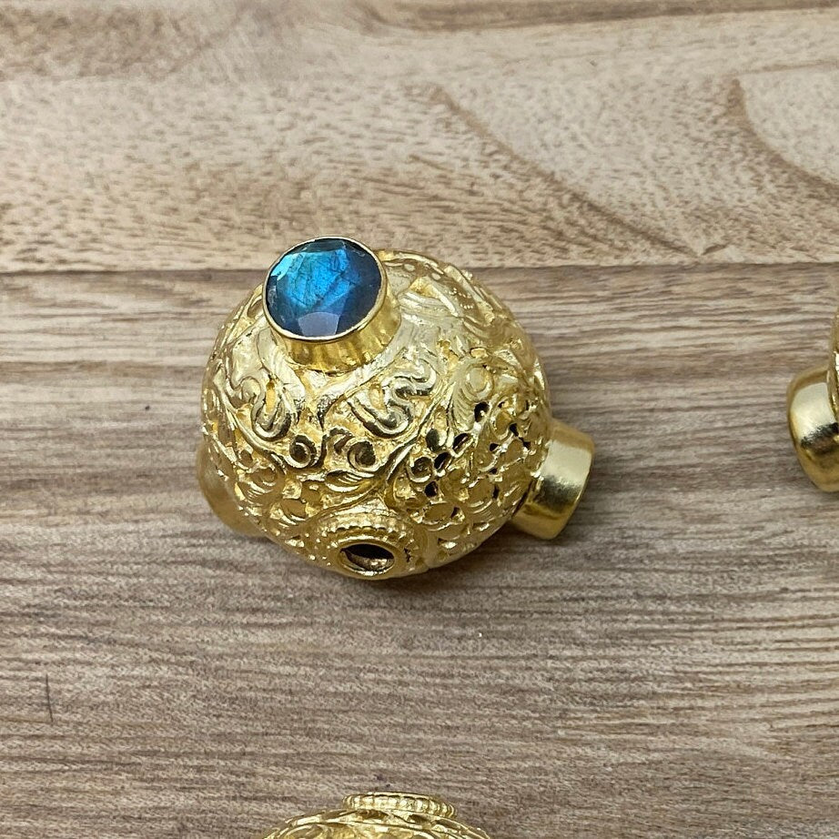 28mm Round Shapes Nepal Bead, Labradorite/ Emerald/ Ruby/Black Onyx Gemstones, 14K Matte Gold overlay, Handcrafted Tibetan Bead for Necklace