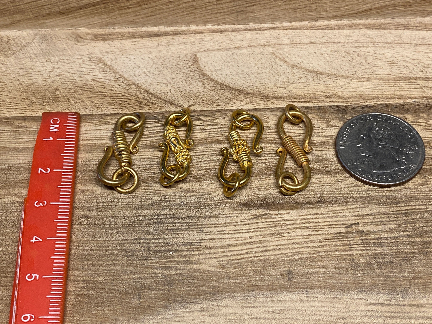 9x24mm 18k Brushed Gold Fish Hook Clasps, Fishing Hook Pendant, Bracelet Connector, Gold Plated Findings, Necklace Connector, Anti Tarnish