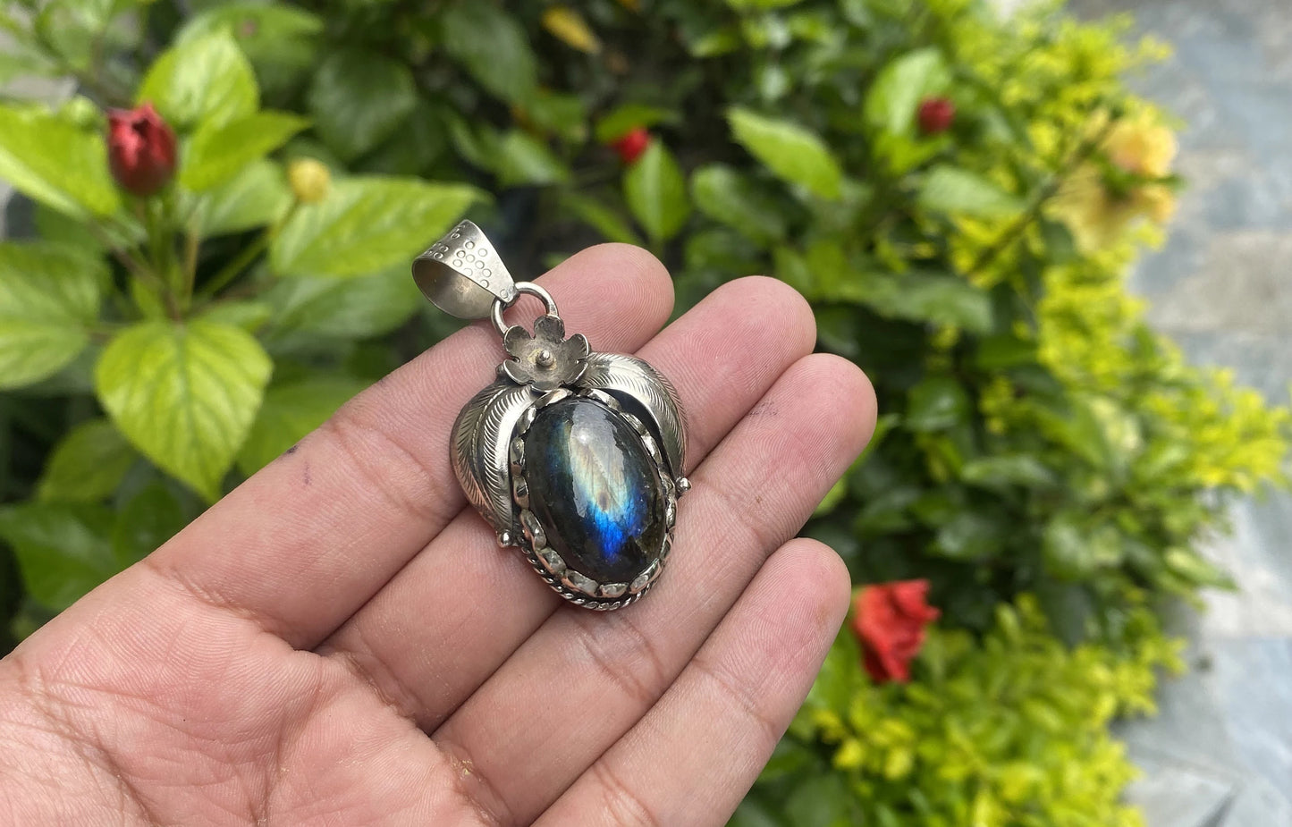 Add a touch of elegance and mystique to casual and formal outfits with our Unique Labradorite Drop Pendant, Energy Healing, Chakra Work.