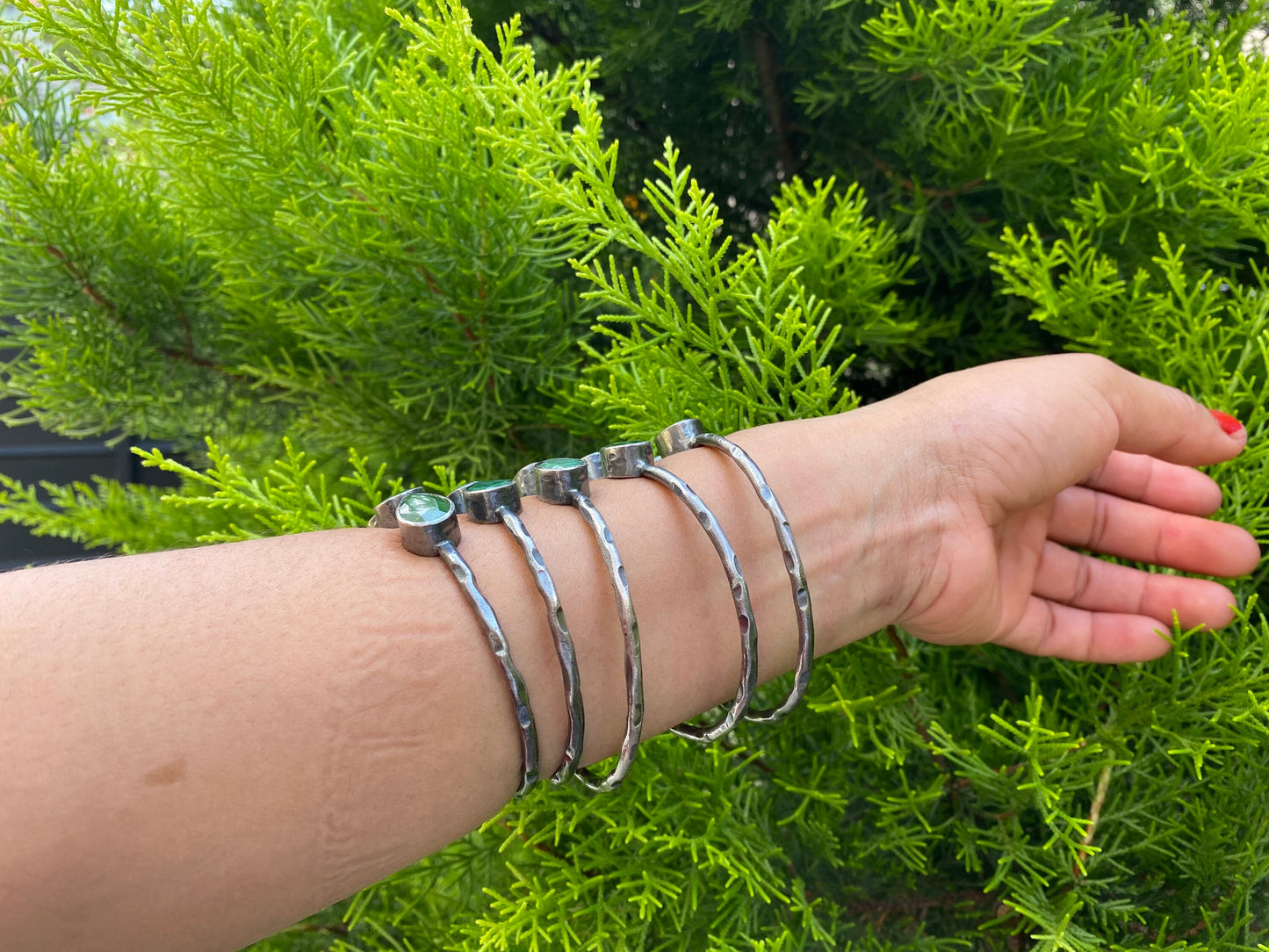Adjustable Silver Cuff Bracelet | Natural Emerald Gemstone Bangle, Hammered Oxidized Silver Overlay, Unique Handmade Jewelry, Perfect fit