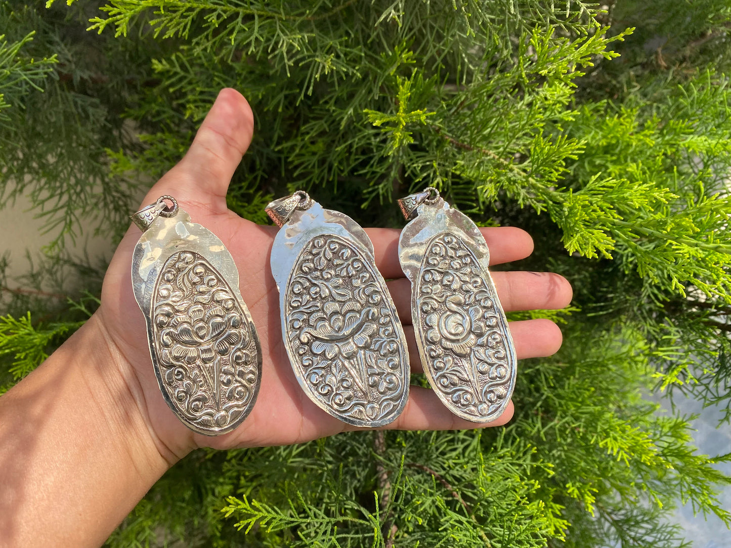 Antique Blue Agate Stone Pendant with Tibetan Silver Floral Motif, Agate Pendant with Tibetan Silver Floral Engravings