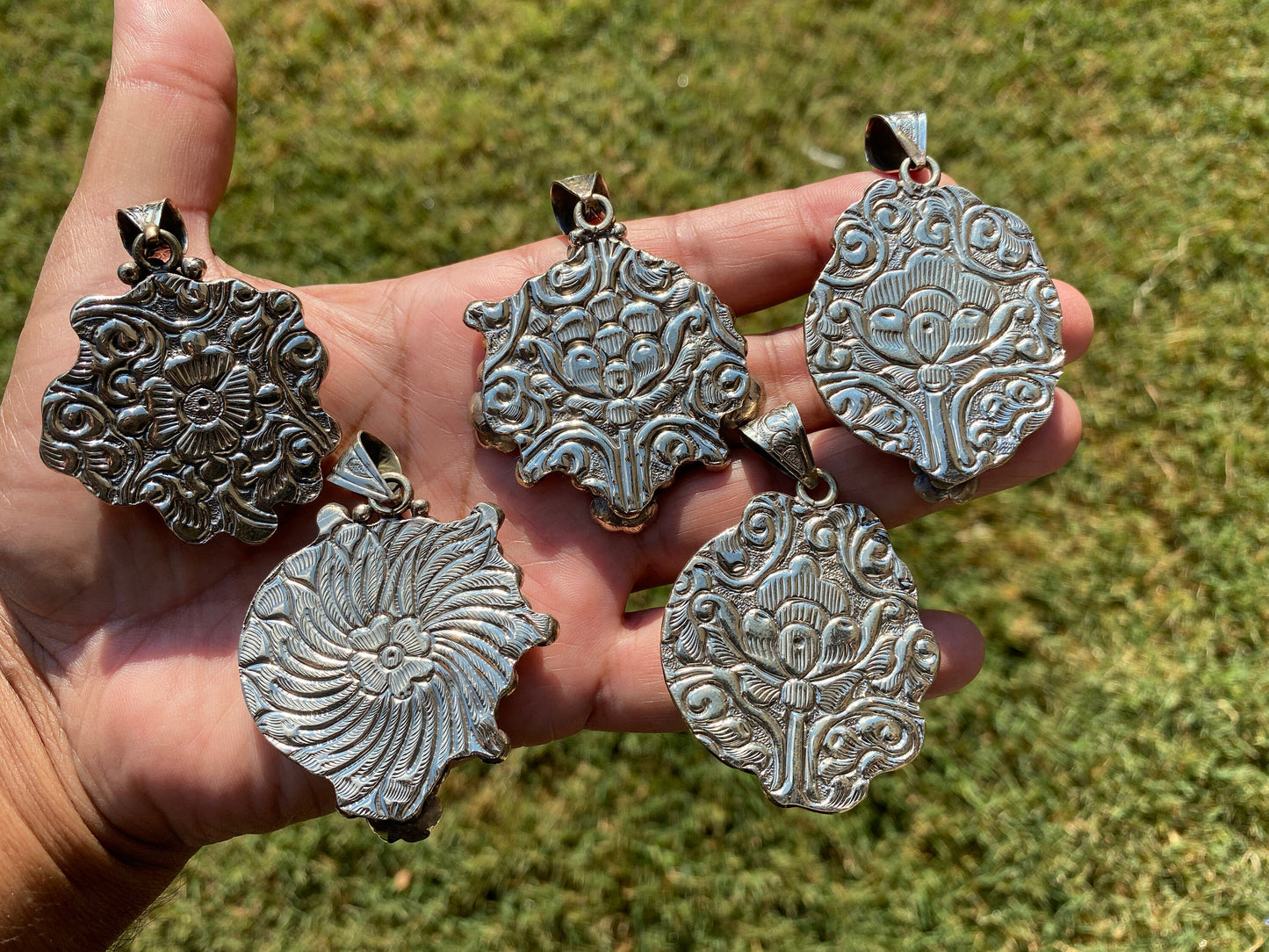 Labradorite Natural Stone Tibetan Silver Pendant, Anxiety Relief Pendant, Ethnic Jewelry, Jewelry Making, Necklace Pendant, Healing Crystal