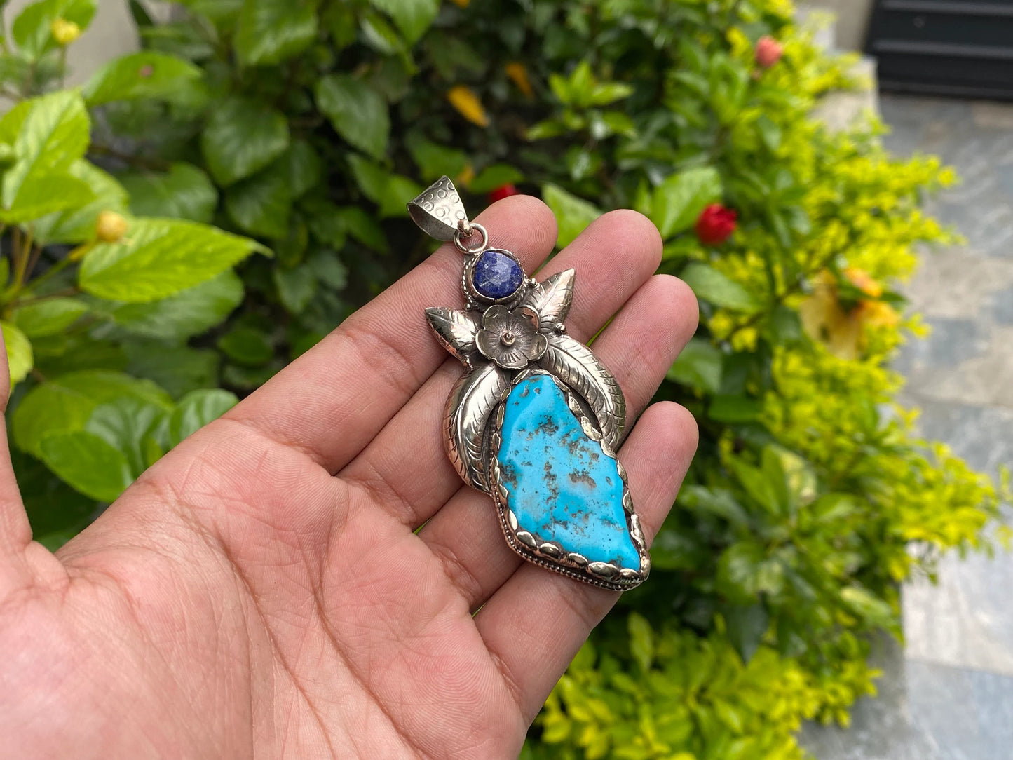 Artisan-Crafted Floral Pendant: Turquoise, Lapis, and Tibetan Silver Beauty, Pendant for Positivity, Hammered design, Unisex boho pendant.