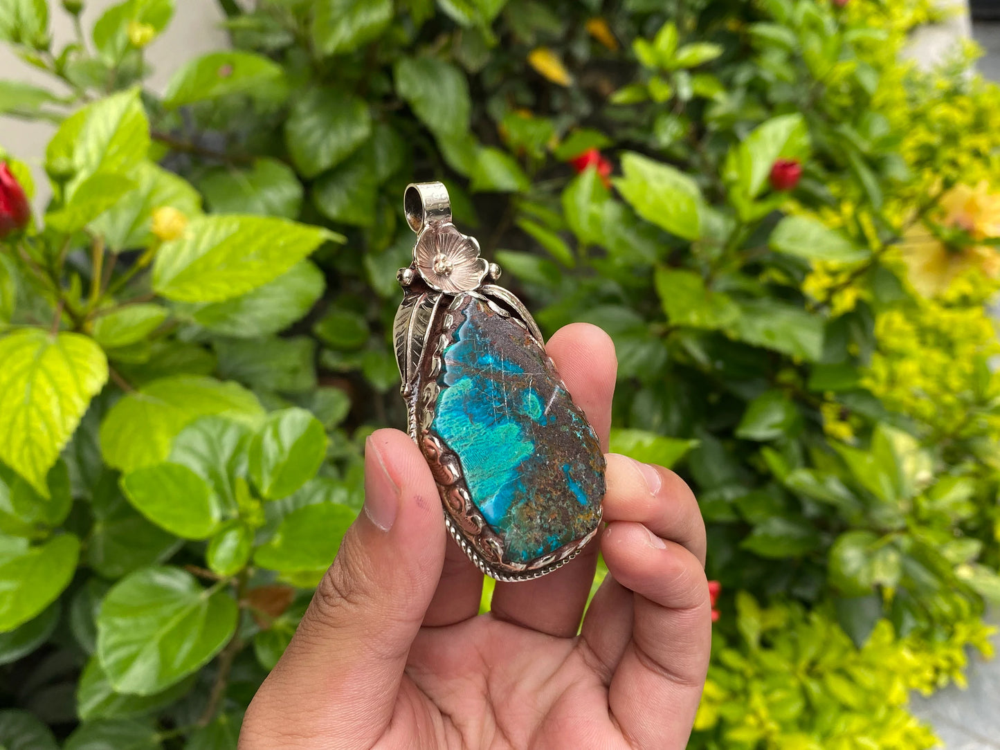 Artisan Crafted Raw Chrysocolla Pendant: Unique Boho Chic Accessory, Healing & Stylish Gift, Handmade with Floral Design, Natural Gemstone.