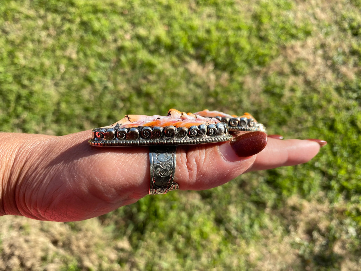 Big Adjustable Natural Orange Spiny Oyster Tibetan Silver Ring, Spiny Oyster Jewelry, Southwest Ring, Statement Ring, Native American Style