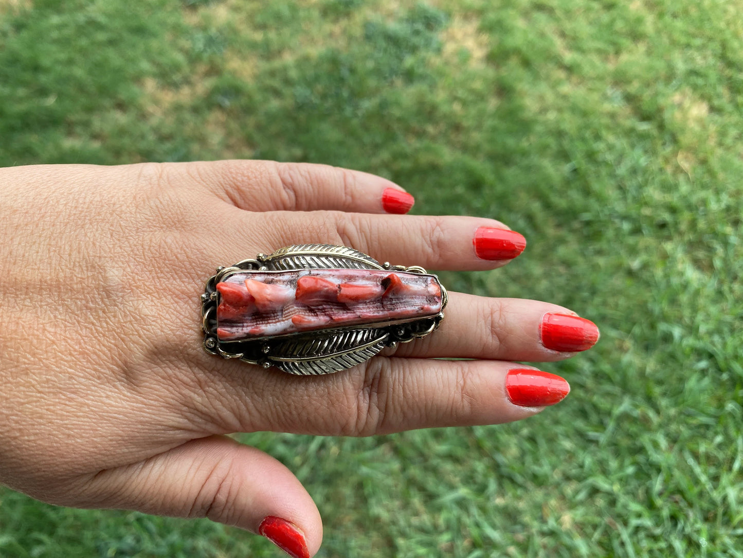Big Adjustable Natural Spiny Oyster Tibetan Silver Ring, Spiny Oyster Jewelry, Southwest Ring, Statement Ring, Native American Style