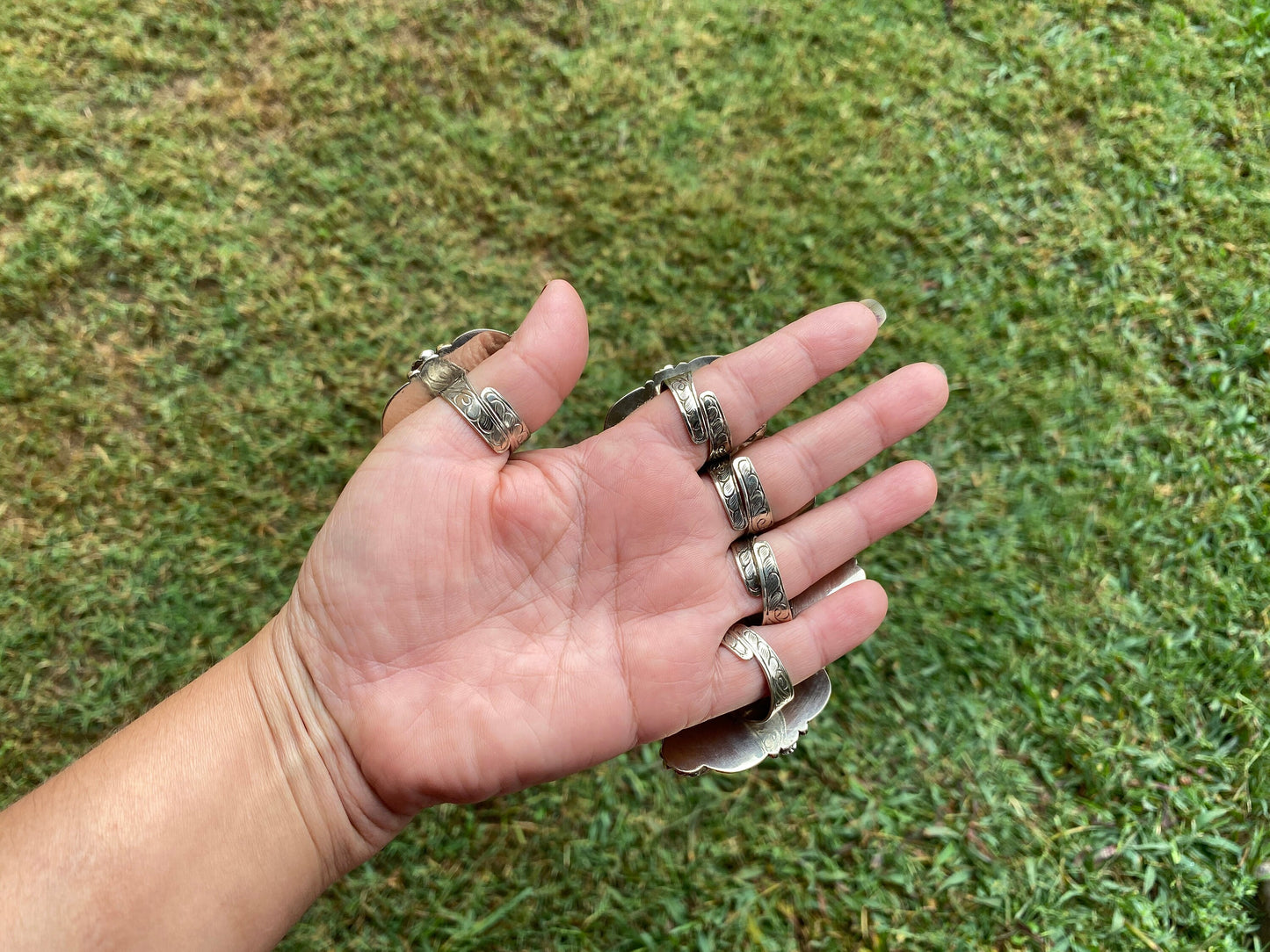 Big Adjustable Natural Spiny Oyster Tibetan Silver Ring, Spiny Oyster Jewelry, Southwest Ring, Statement Ring, Native American Style