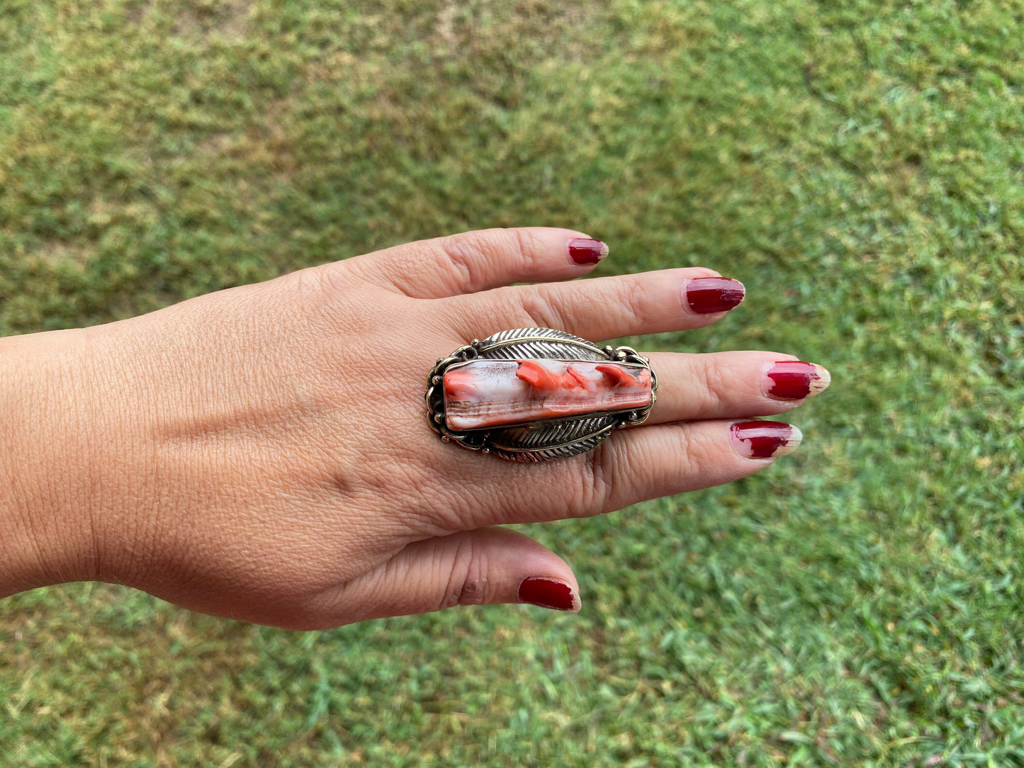 Big Adjustable Natural Spiny Oyster Tibetan Silver Ring, Spiny Oyster Jewelry, Southwest Ring, Statement Ring, Native American Style