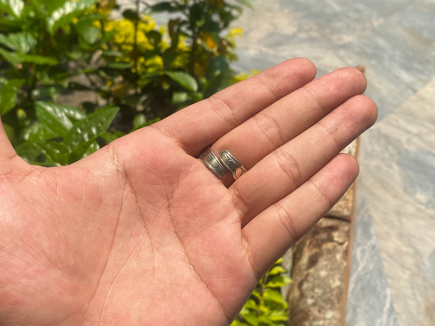 Big Adjustable Tibetan Silver Ring adorned with White Topaz and Citrine.