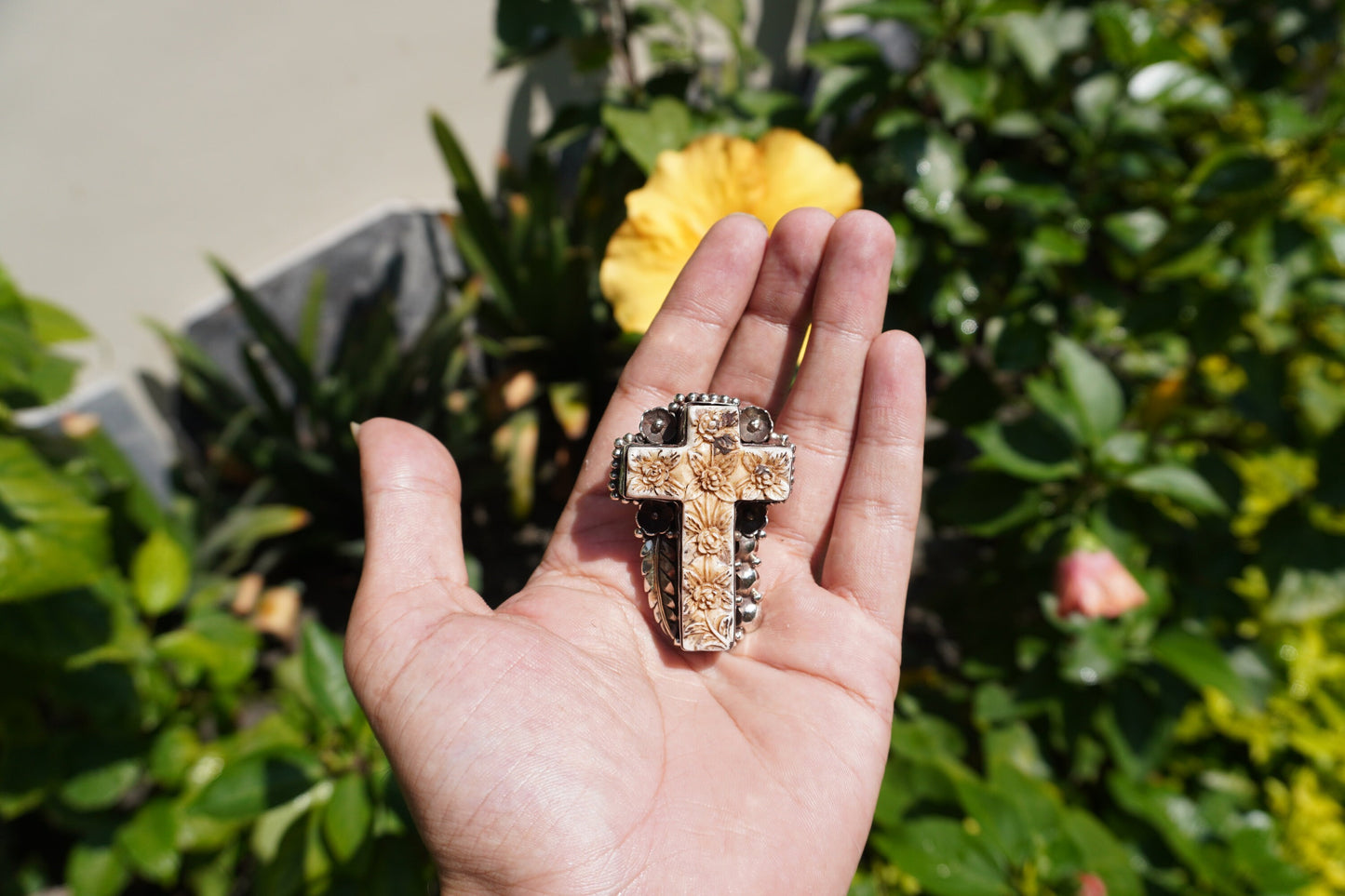 Big Cross Ring | Buffalo Bone Floral Design, Healing Cross Ring, Daily Wear Unisex Ring, Spiritual jewelry ring, Meaningful gift ring