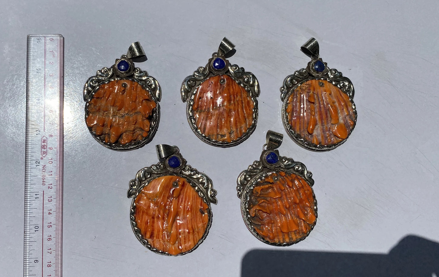 Big handmade Natural Spiny Orange Oyster Pendant for Daily wear, Hammered floral design , Tibetan Silver with Raw Lapis, Unique Boho fashion