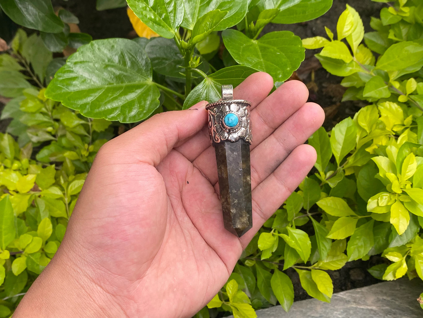 Big pointed Labradorite Pendant, Pendant for daily wears, Handmade pendant, Healing Pendant, Unisex Pendant, Turquoise adorned Pendant.