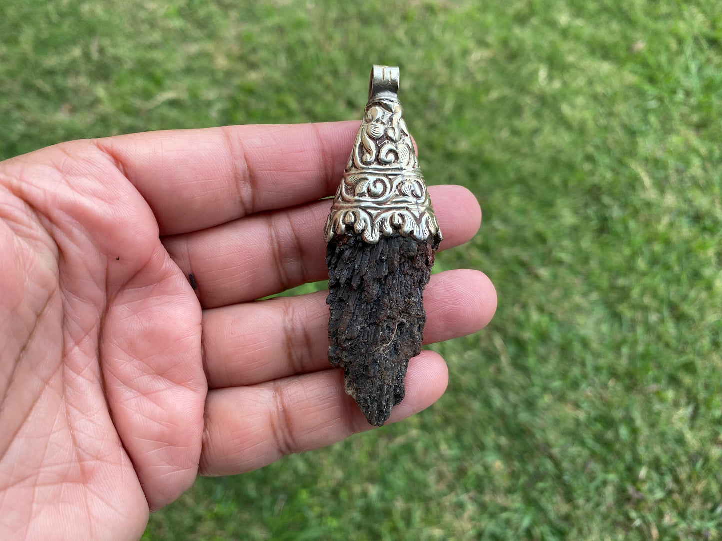 Black Raw Kyanite Tibetan Silver Pendant, Gemstone Healing Pendant, Natural Stone Pendant, Protective Energy Jewelry, Metaphysical Gift
