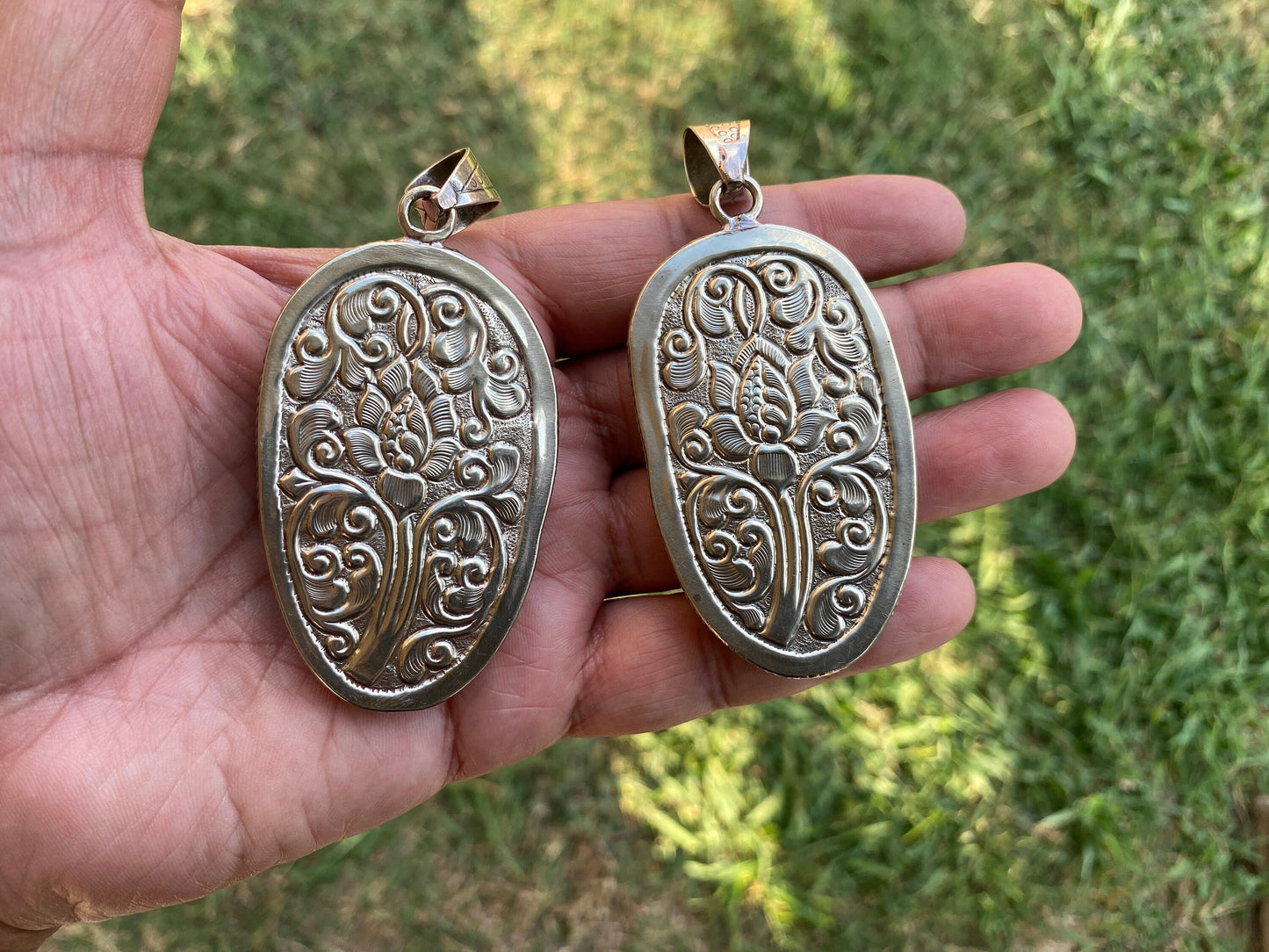 Bone Carved Indian Chief Tibetan Silver Pendant, Native Inspiration, Cultural Heritage, Tribal Jewelry, Tribal Leader, Heritage Jewelry