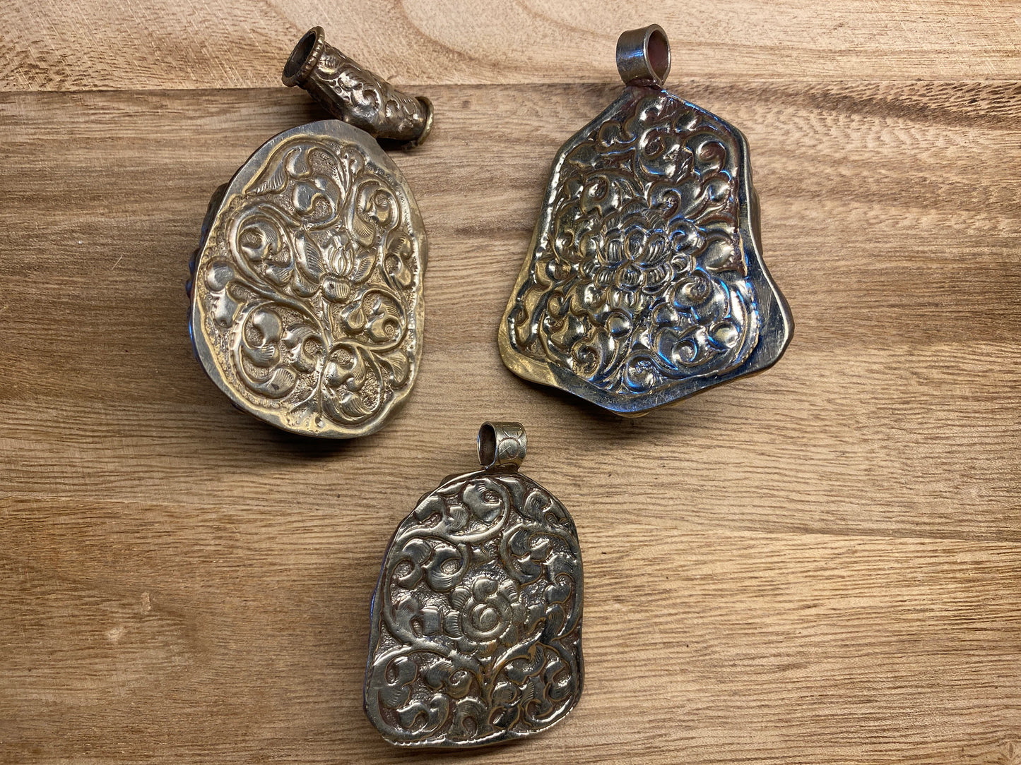 Buddha Head Tibetan Silver Pendant, Buffalo Bone, Hand carved Floral Designs, Tribal, Ethnic Jewelry, Himalayan, Hill Tribe, Tibetan Pendant