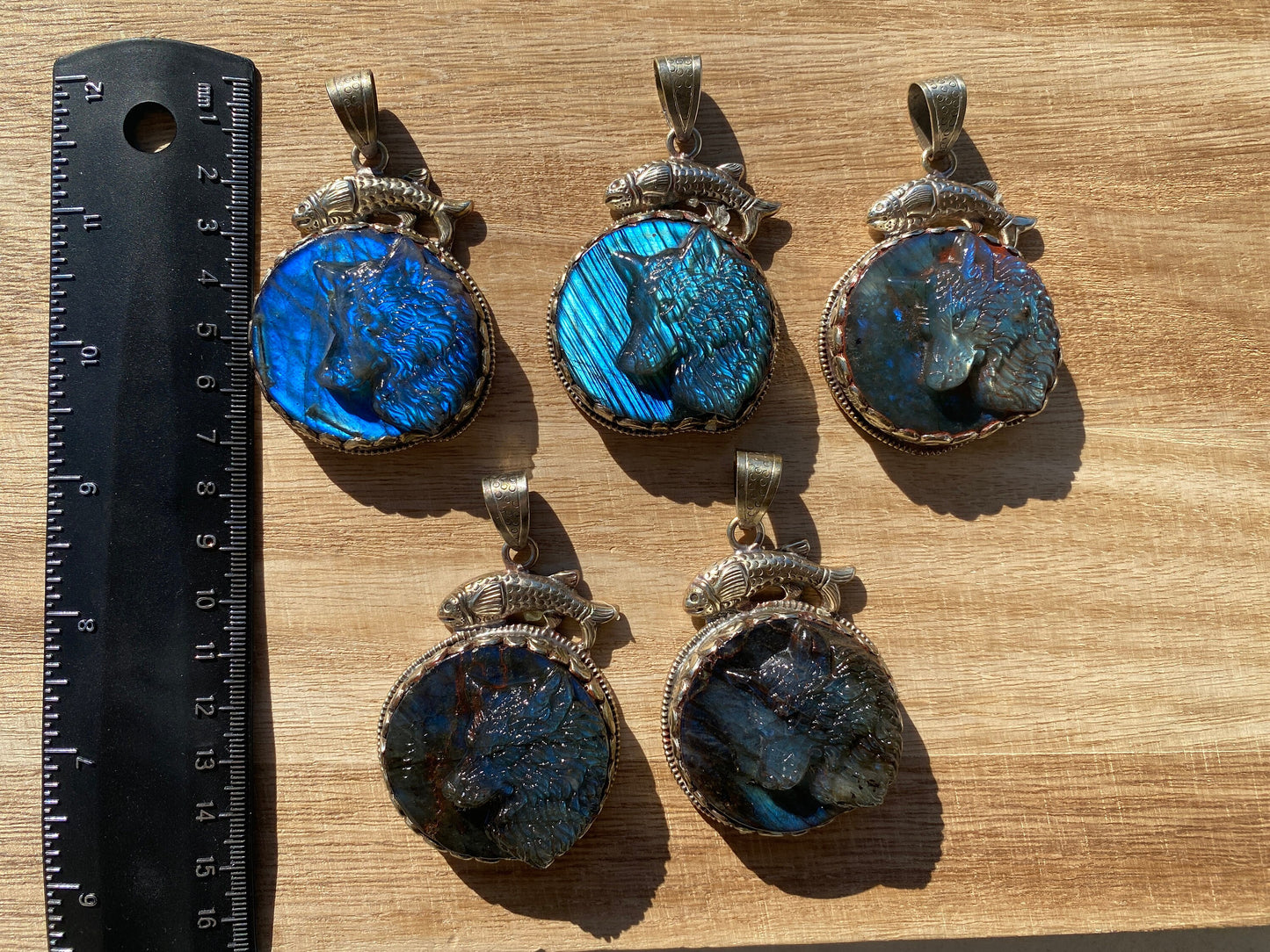Carved Dog Face Labradorite Pendant, Tibetan Silver, Natural Stone Jewelry, Pet Lover's Jewelry, Paw Fashion Jewelry, Dog Memorable Gift