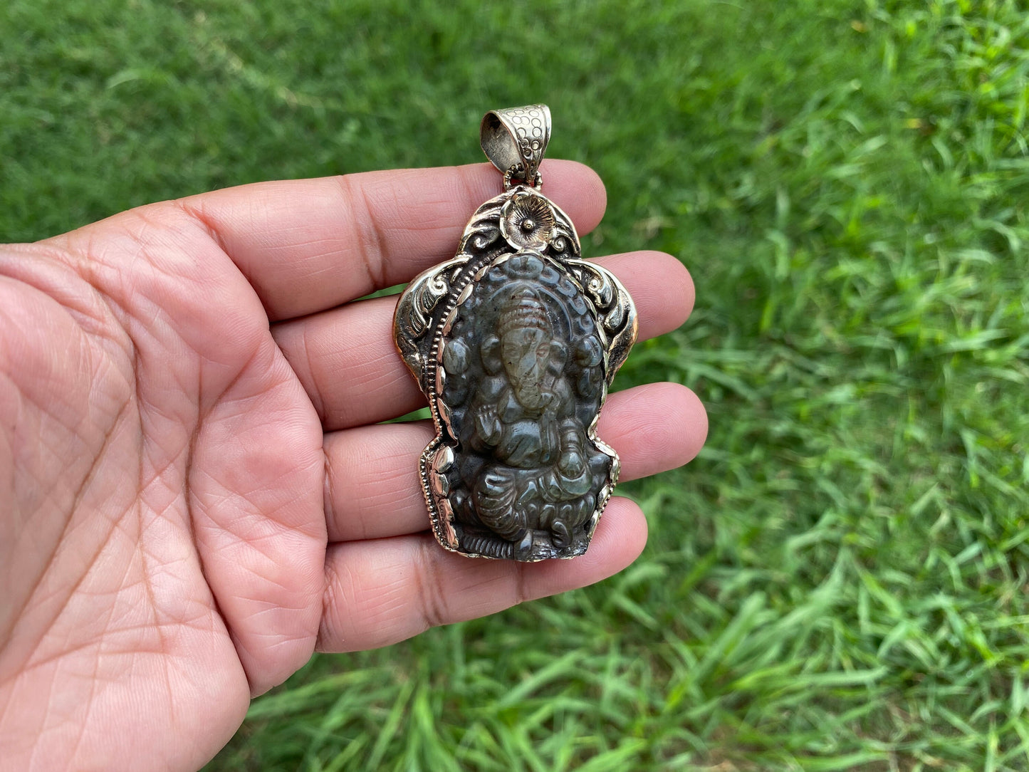 Carved Lord Ganesh labradorite Pendant, Tibetan Silver Pendant, Deity Jewelry, Hindu Symbolism, Spiritual Accessory, Remover Of Obstacles