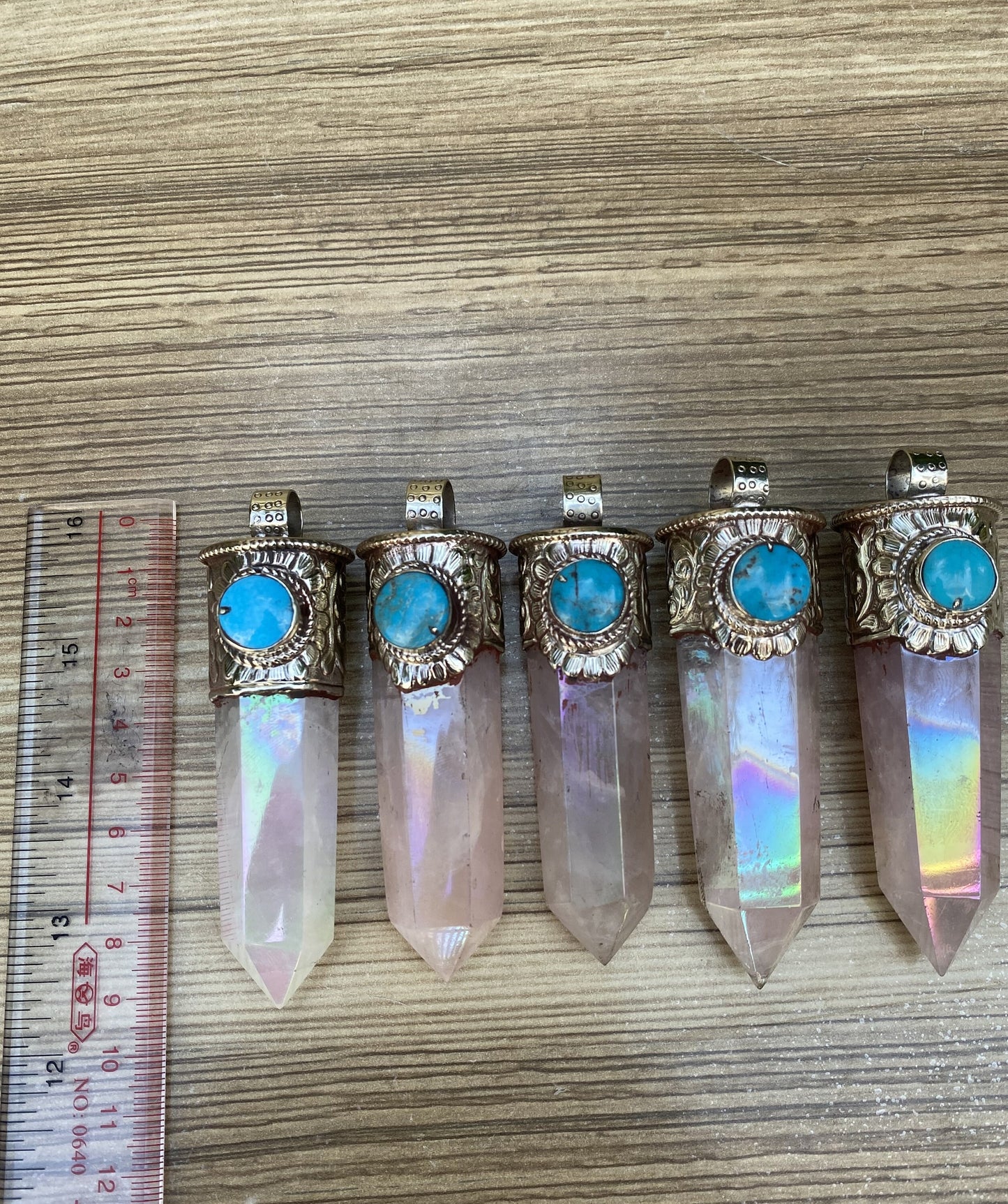 Pointed Crystal Amulet with Turquoise: Celestial Elegance, Pointed crystal pendant