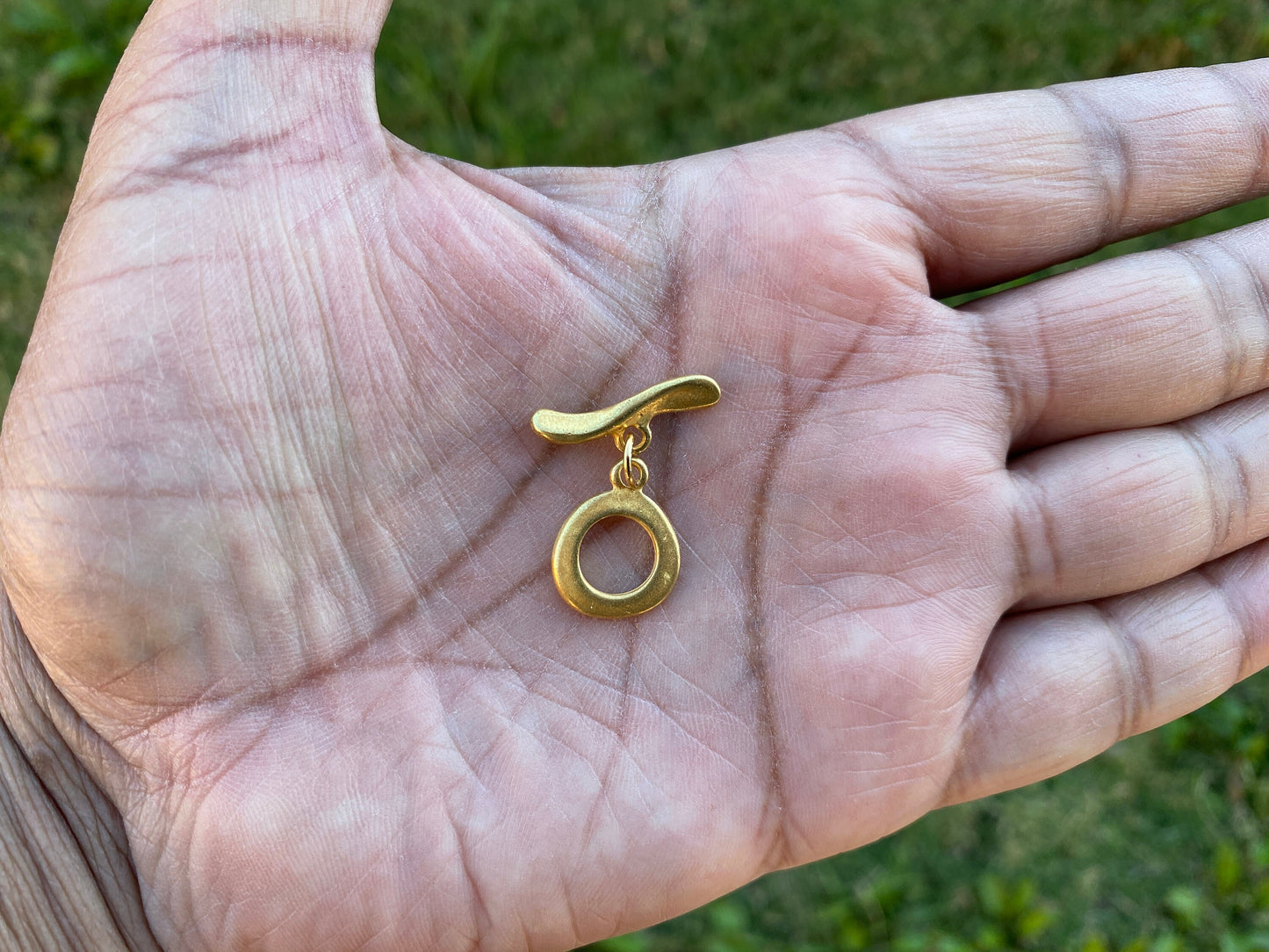 Classics Toggle, High Quality 18K Matte Gold Overlay Toggle Clasp, T Bar Fasteners for Necklace, Fancy Bracelet Closures, Designer's Toggles