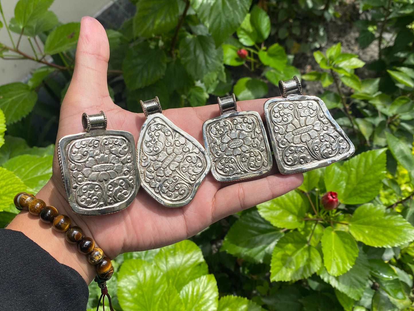 Collectible Floral designed Handmade Pendant with Lapis, Coral & Hammered Silver - Unisex Statement Jewelry, Unique pendant, Unisex gift.