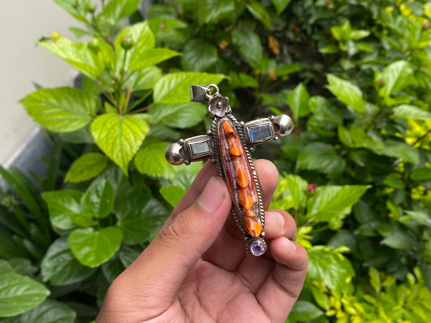 Daily Wear Orange Oyster Cross Pendant in Tibetan Silver with Natural Stones, Hammered Design, Handmade in Nepal, Unique Aesthetic Pendant.