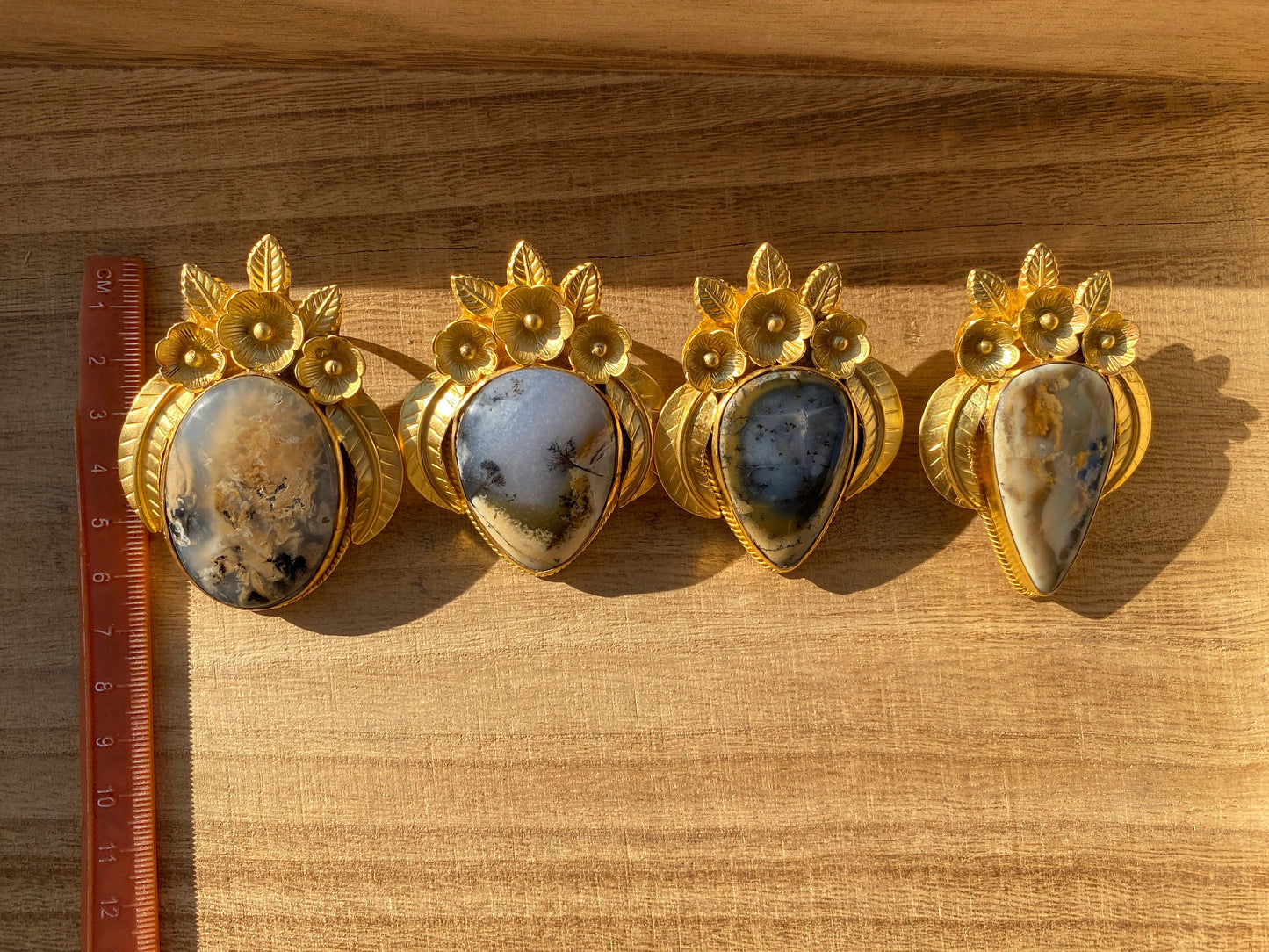 Dendritic Agate Pendants, High Quality Non Tarnish Brushed Gold Overlay, Healing Agate Pendant, Unique Jewelry Design, Elegant Gold Pendant