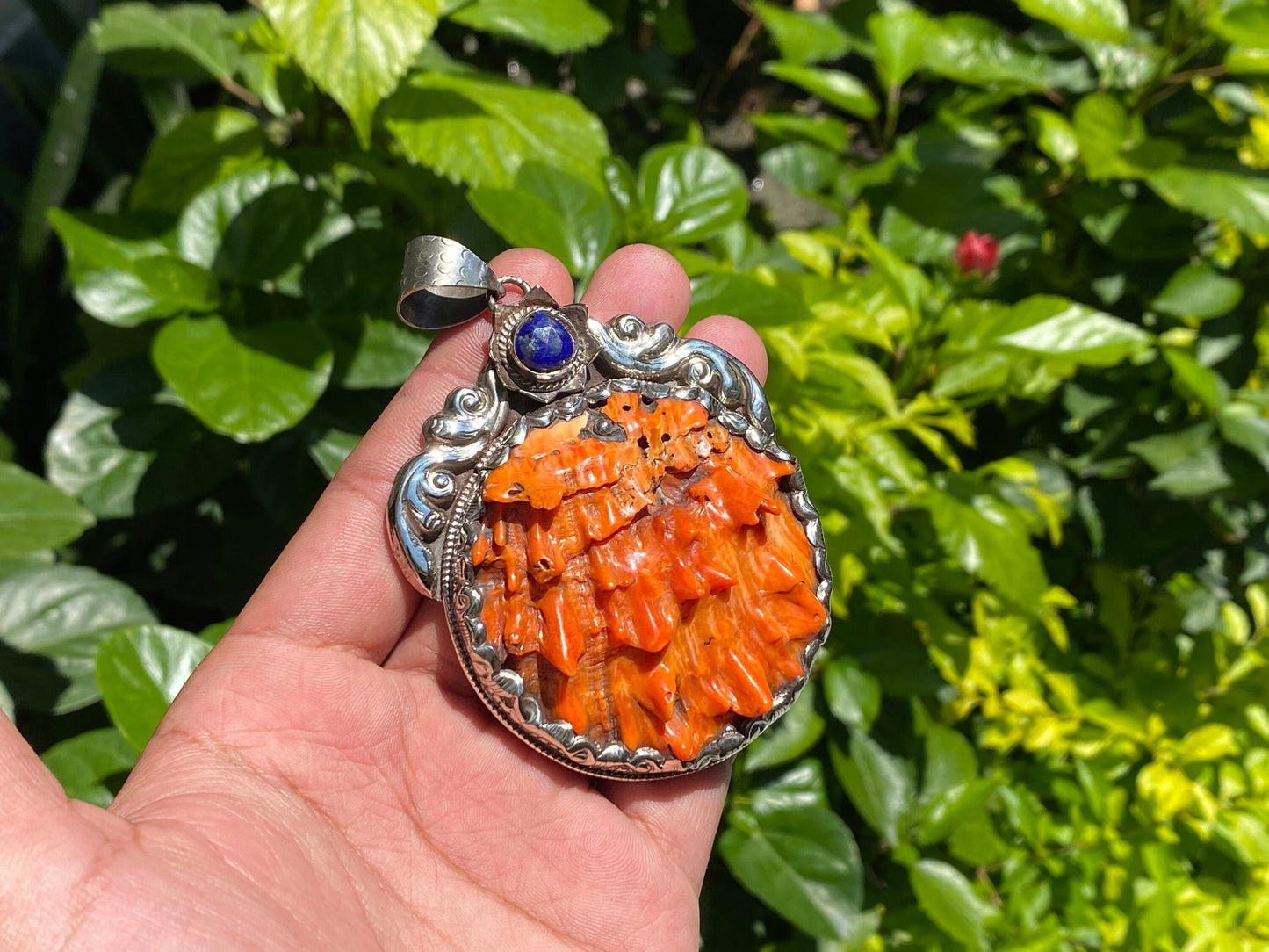 Desert Sea Gem: Oceanic Tibetan Silver Pendant from Nepal, Big Spiny orange oyster pendant adorned with natural raw lapis, Unique gift idea.