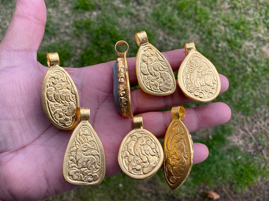 Druzy Raw Agate Stone Non Tarnish Brushed Gold Overlay Pendant, Healing Pendant, Hill Tribe Women's Jewelry, Birthstone Pendant for Necklace