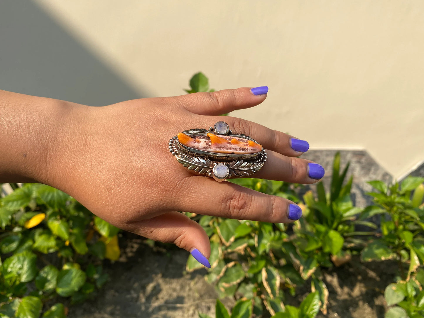 Earthy Tibetan Silver Ring, Spiny Oyster Boho Gift Ring, Tibetan Silver Ring, Antique Ring, Unisex Ring.