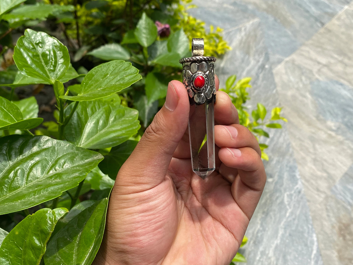 Elegant Healing Pendant with Natural Crystal, Calming pendant, Unisex Pendant, Handmade Pendant, Pendant for daily wear.