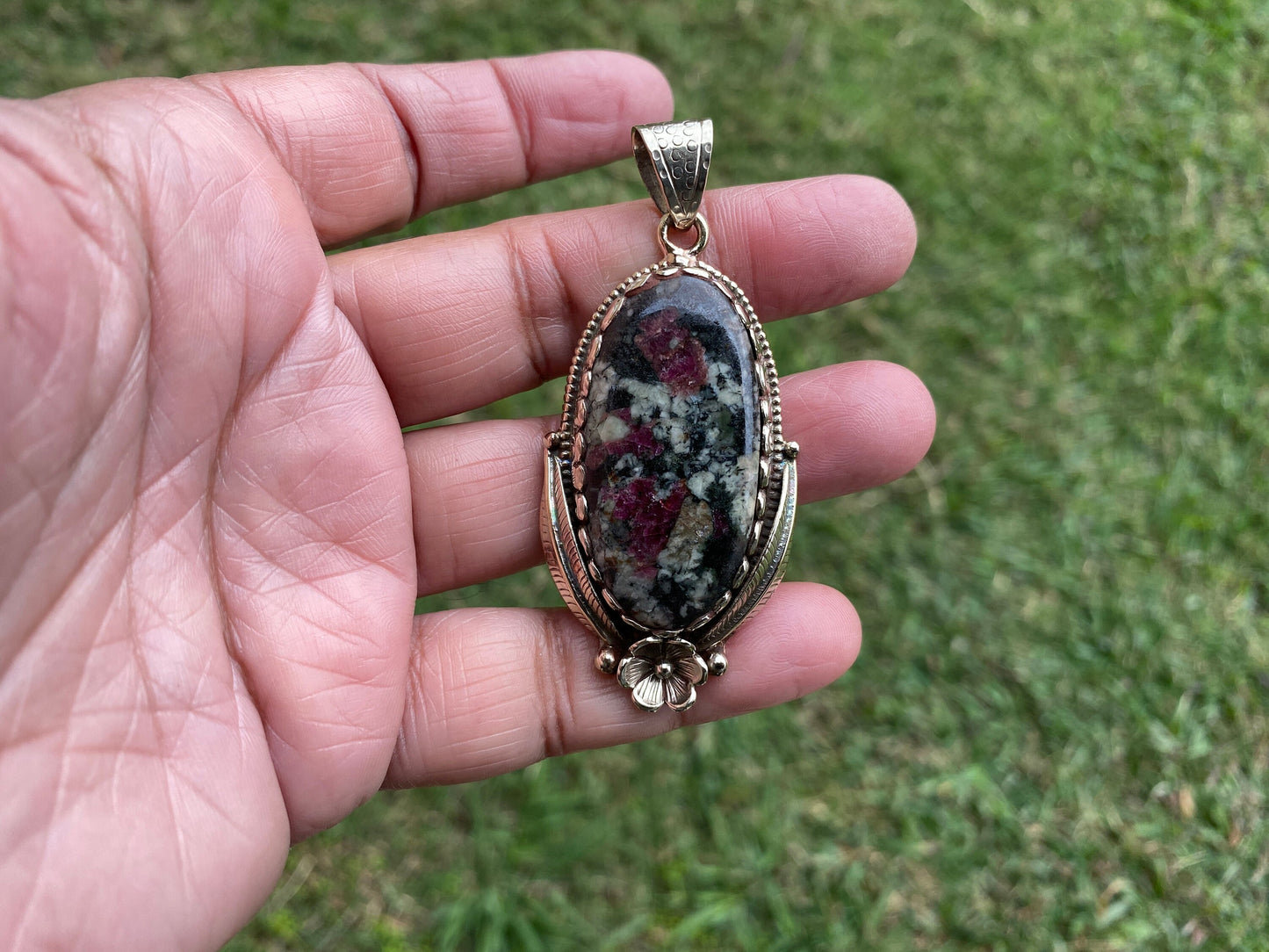 Eudialyte Natural Stone Tibetan Silver Pendant, Unique Gemstone Pendant, Cosmic Energy Stone, Metaphysical Gemstone, Nature-Inspired Pendant