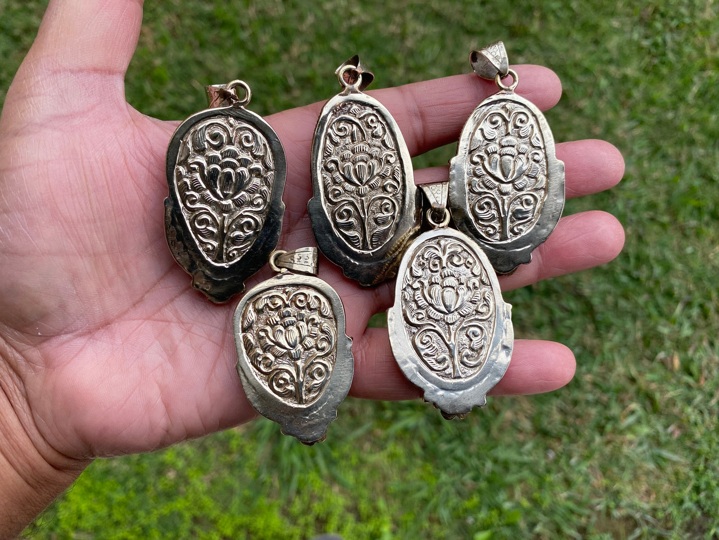 Eudialyte Natural Stone Tibetan Silver Pendant, Unique Gemstone Pendant, Cosmic Energy Stone, Metaphysical Gemstone, Nature-Inspired Pendant