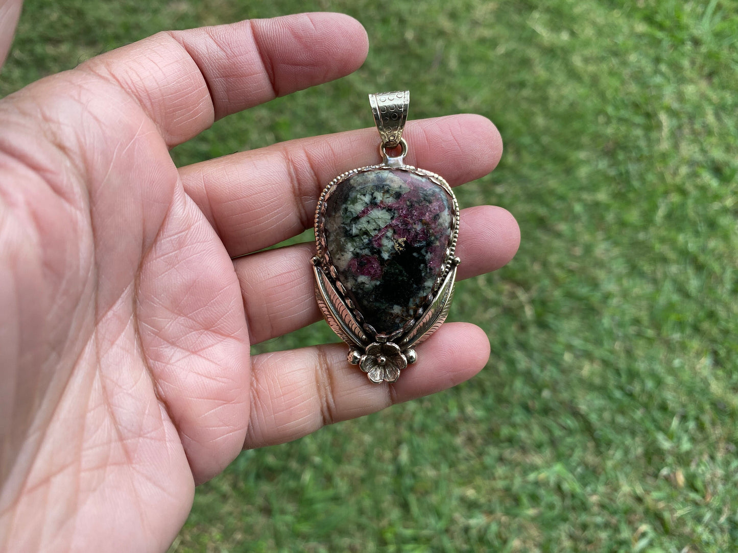 Eudialyte Natural Stone Tibetan Silver Pendant, Unique Gemstone Pendant, Cosmic Energy Stone, Metaphysical Gemstone, Nature-Inspired Pendant