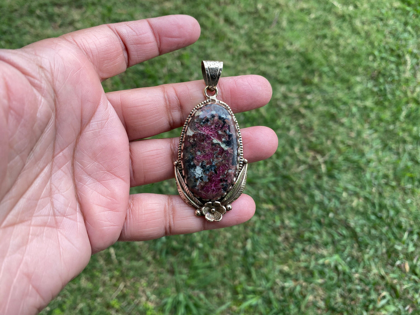 Eudialyte Natural Stone Tibetan Silver Pendant, Unique Gemstone Pendant, Cosmic Energy Stone, Metaphysical Gemstone, Nature-Inspired Pendant