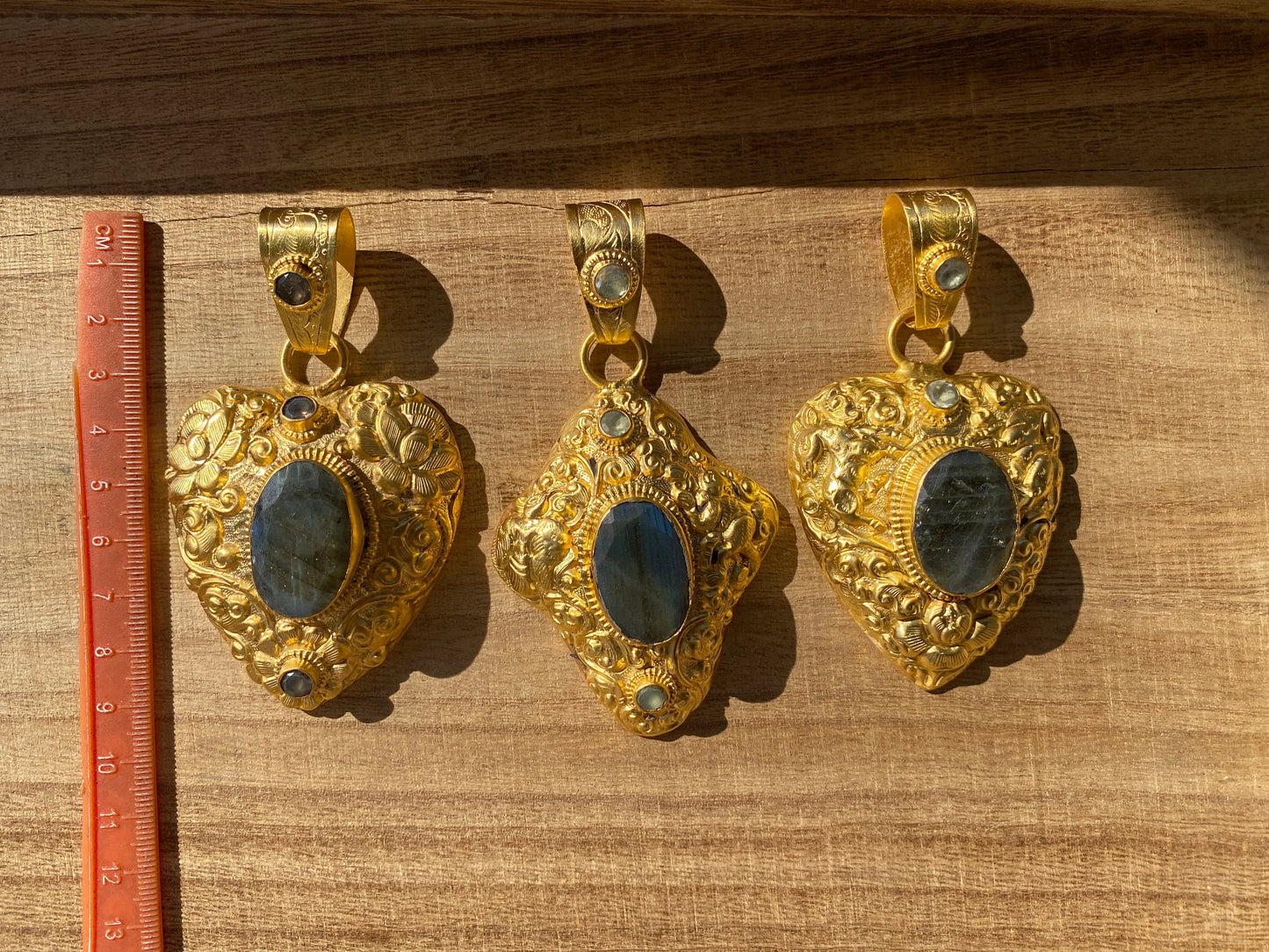 Gold Overlay Labradorite with White Topaz Pendant, Mystical Jewelry, Elegant Jewelry, Nature's Magic, Aurora-inspired, Luxurious Design