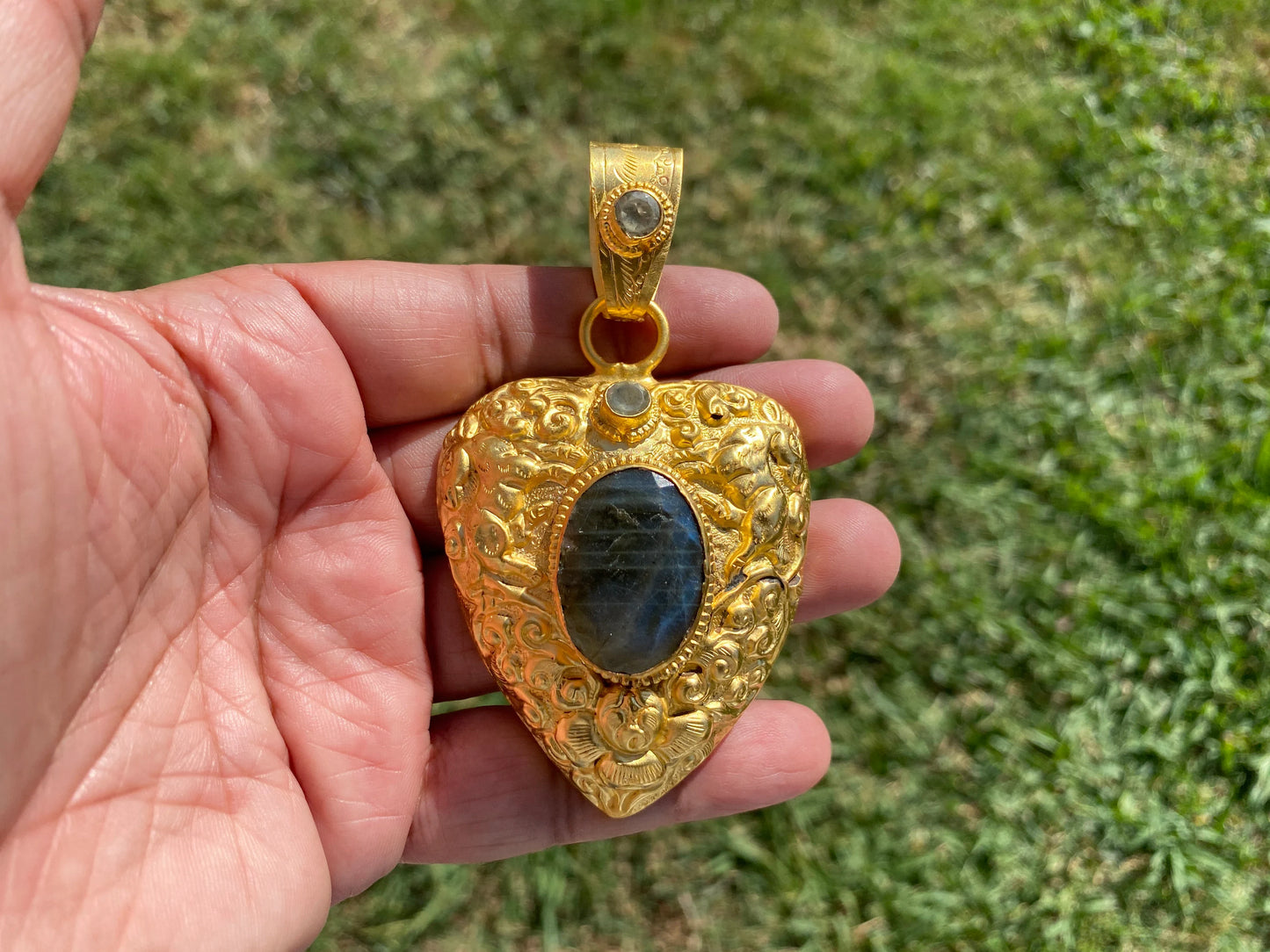 Gold Overlay Labradorite with White Topaz Pendant, Mystical Jewelry, Elegant Jewelry, Nature's Magic, Aurora-inspired, Luxurious Design