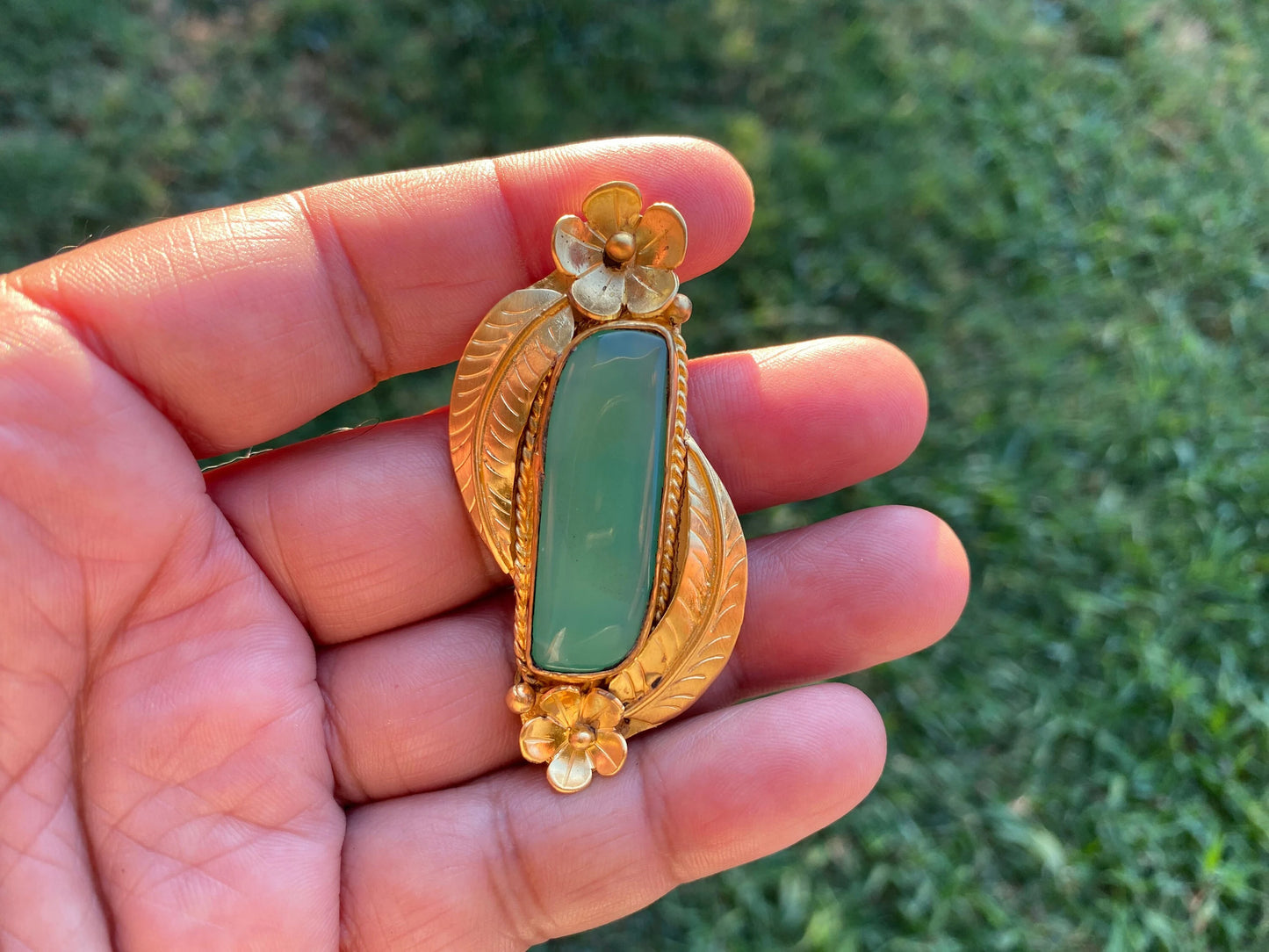 Green Chalcedony Brushed Gold Overlay Pendant, Elegant Jewelry, Unique Jewelry, Natural Gemstone, Harmony Stone, Sophisticated Style,