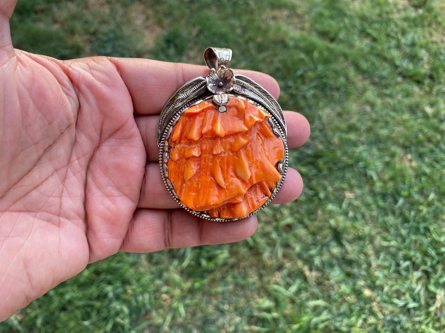 Handcrafted Large Spiny Oyster Tibetan Silver Pendant, Nature Crafted, Desert Sea Gem, Oceanic Ornament, Ocean Jewel, Ocean Inspired Jewelry
