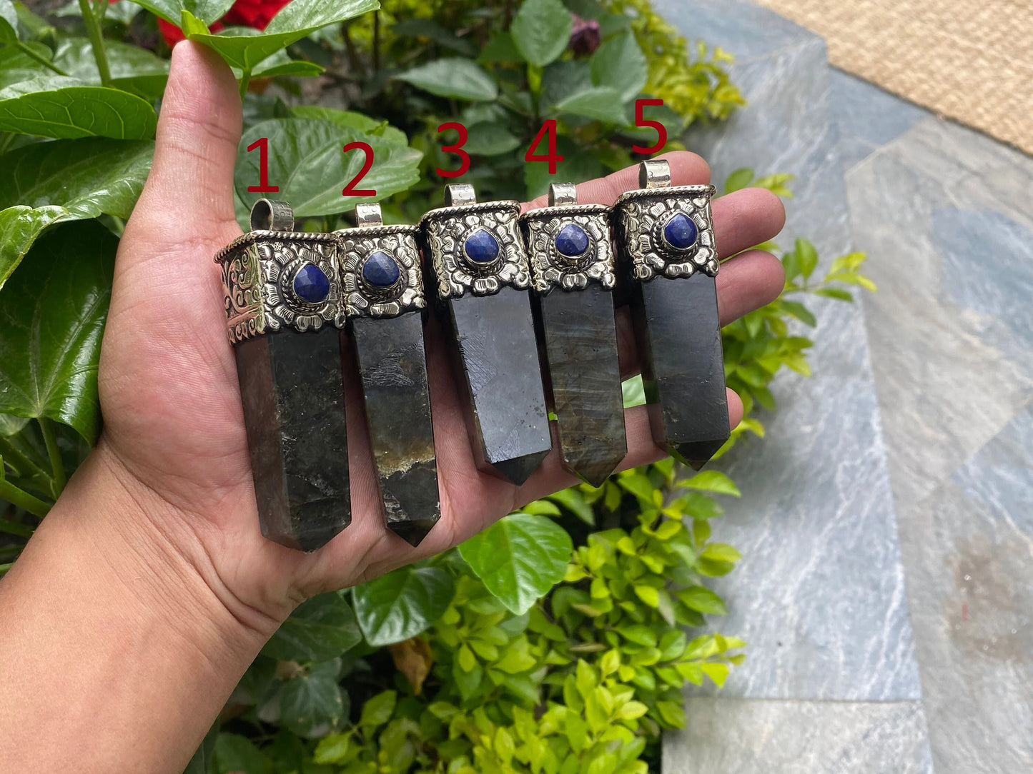 Handmade Labradorite Pendant for Daily wear, Unisex Pendant, Pointed Labradorite, Lapis Adorned Pendant, Natural Gemstone.