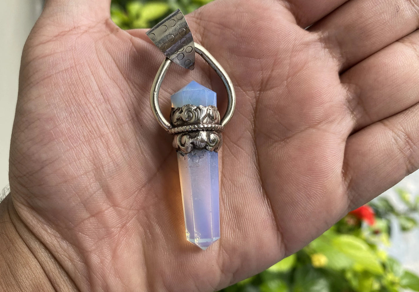 Handmade Natural Opalite Pendant: Boho Vibe with Healing Energy, Unisex Pointed Pointed, Floral details, Positivity, Unique Aesthetic charm.