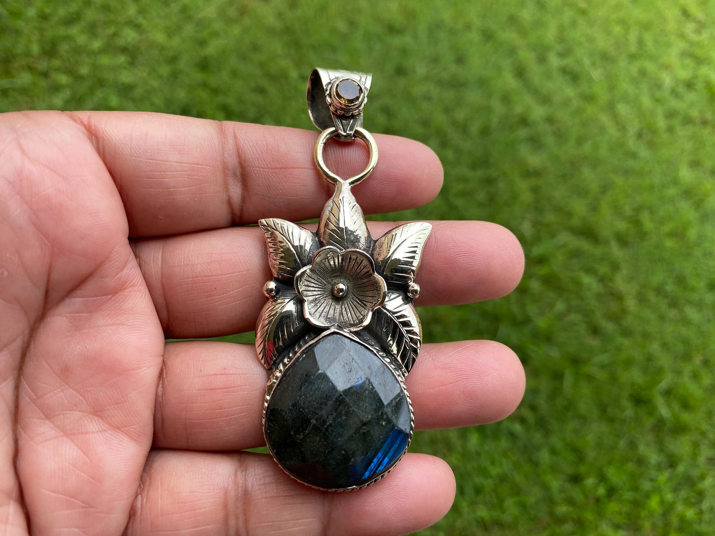 Healing Crystal Labradorite with Citrine Gemstone Necklace Pendant, Tibetan Silver, Labradorite Jewelry for Women, Handmade Gemstone Jewelry