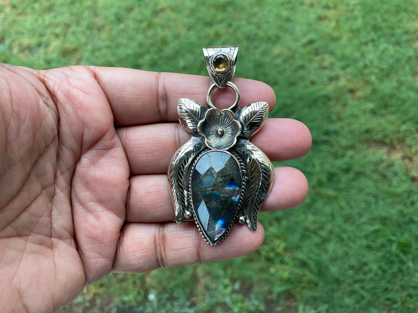 Labradorite Natural Stone Tibetan Silver Pendant with Citrine Gemstone, Healing Crystal, Energy Pendant, Birthday Gift, Birthstone Jewelry