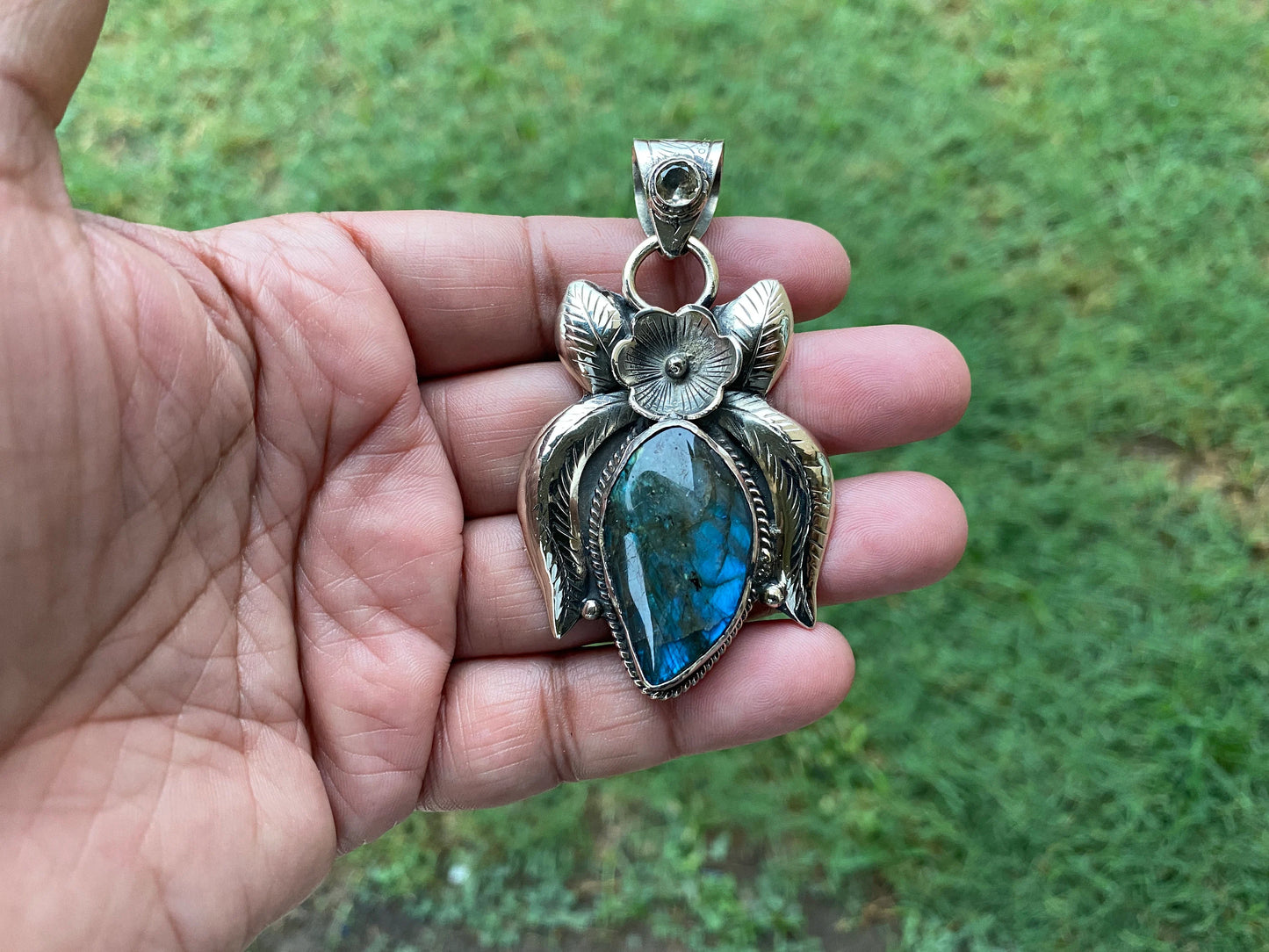 Labradorite Natural Stone Tibetan Silver Pendant with Citrine Gemstone, Healing Crystal, Energy Pendant, Birthday Gift, Birthstone Jewelry