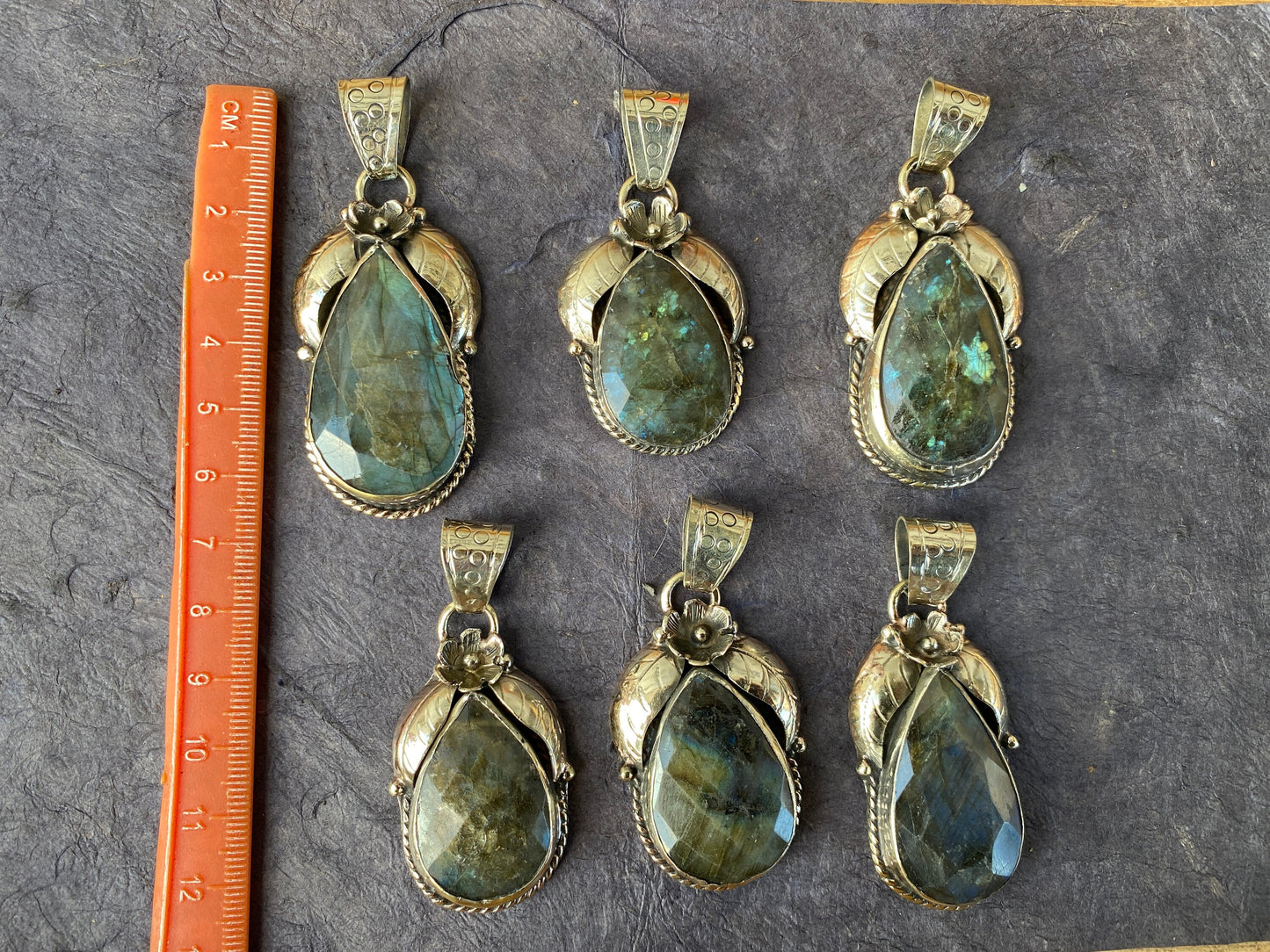 Labradorite Natural Stone Tibetan Silver Pendant, Healing Crystal, Energy Pendant for Necklace, Birthday Gift, Birthstone Jewelry,