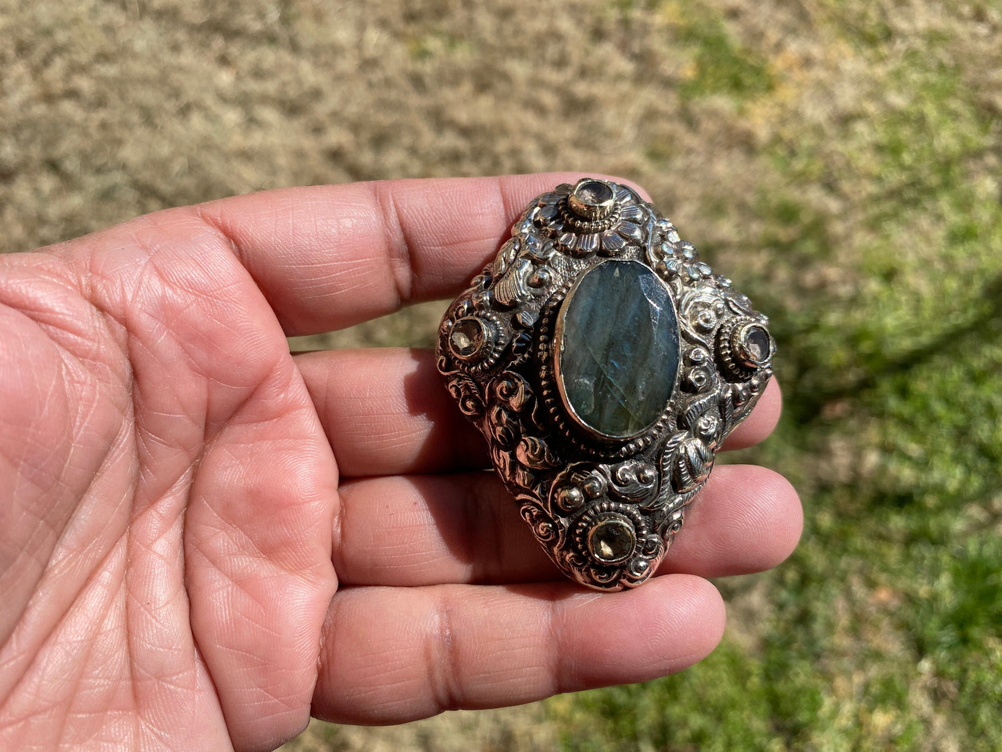 Natural Labradorite Tibetan Silver Pendant with Gemstone, Healing Crystal, Women Jewelry, Birthstone, Ethnic Jewelry, Natural Stone Pendant
