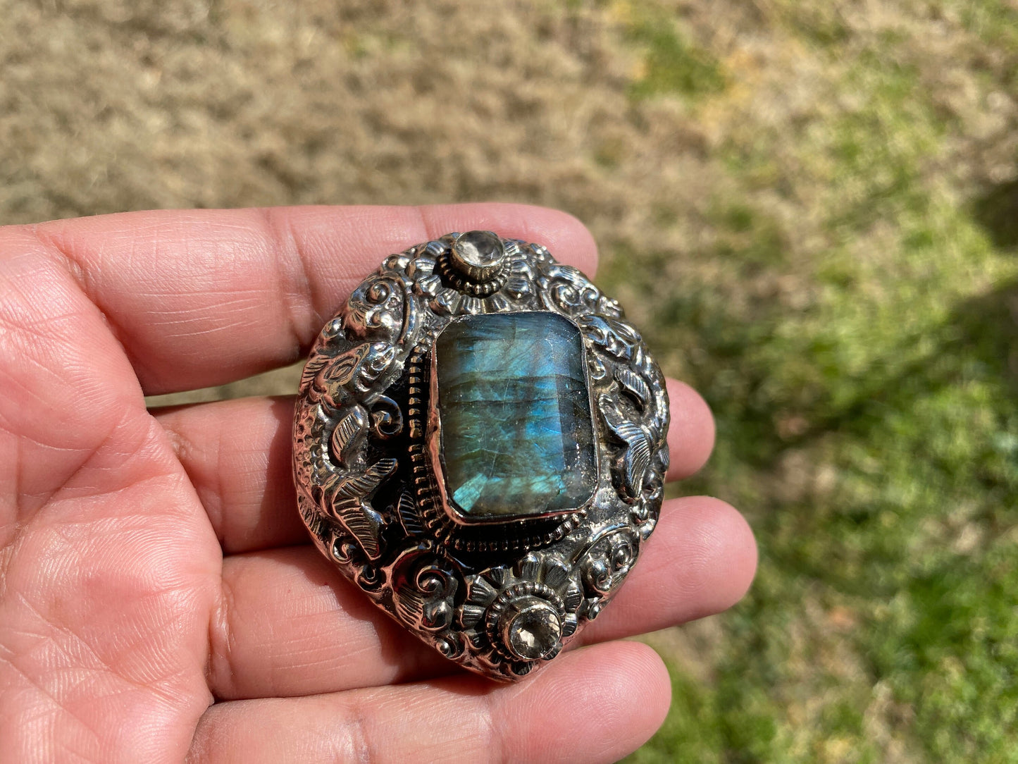 Natural Labradorite Tibetan Silver Pendant with Gemstone, Healing Crystal, Women Jewelry, Birthstone, Ethnic Jewelry, Natural Stone Pendant