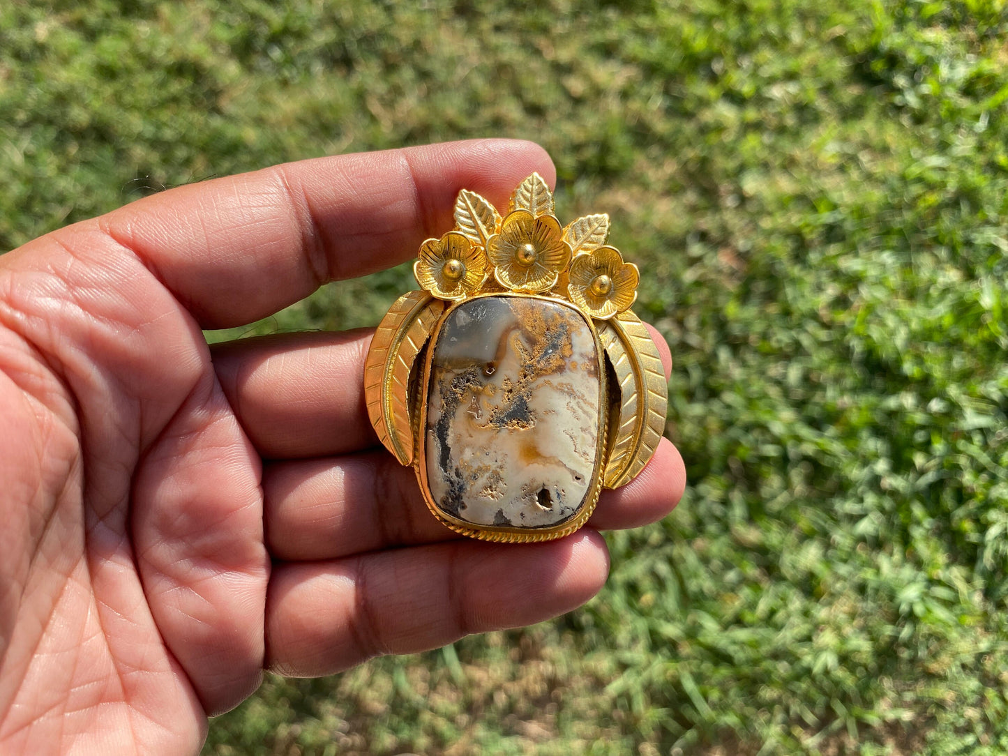 Dendritic Agate Pendants, High Quality Non Tarnish Brushed Gold Overlay, Healing Agate Pendant, Unique Jewelry Design, Elegant Gold Pendant