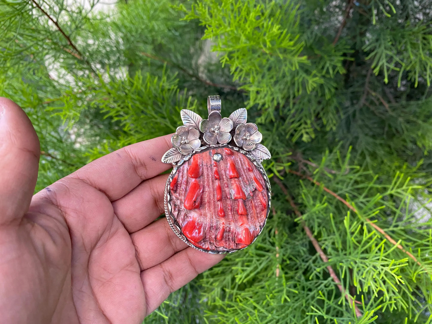 High Quality Spiny Oyster Shell Tibetan Silver Large Pendant, Bohemian Jewelry for Men or Women, Etheric Tibetan Jewlry, Healing Pendant
