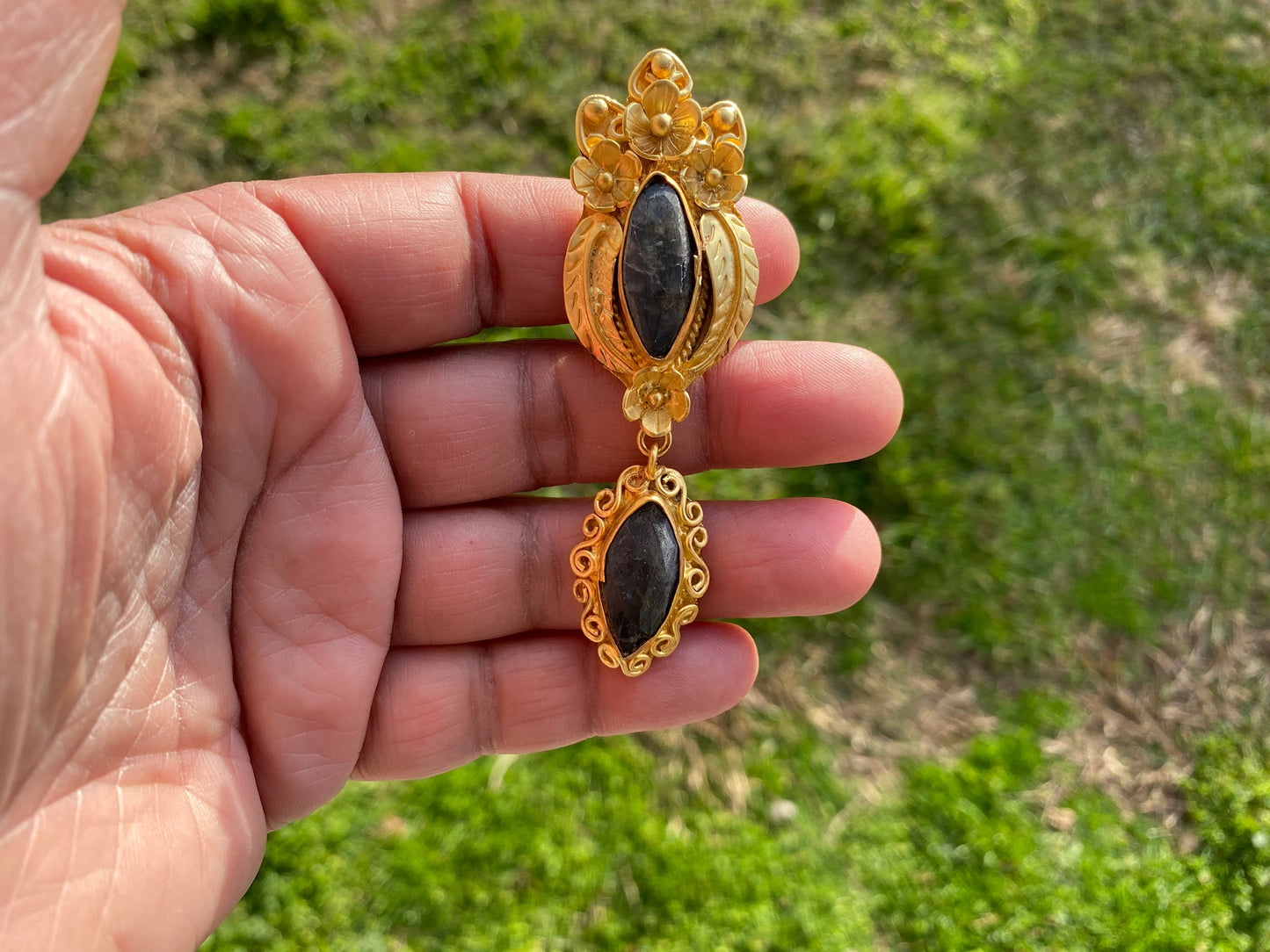 Labradorite Dangle Pendant, Non Tarnish Brushed Gold Overlay Jewelry, Natural Raw Stone, Healing Stone for Necklace, Labradorite Jewelry