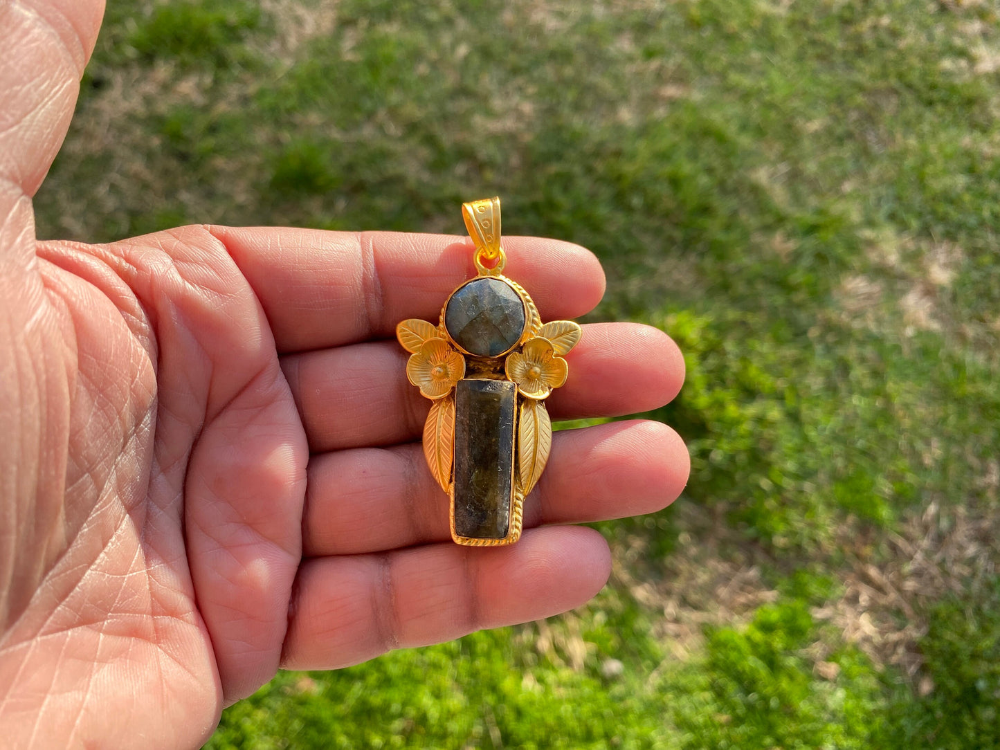 Labradorite Gemstone Brushed Gold Overlay Pendant, Non Tarnish, Natural Stone Pendant for Necklace, Perfect for Simple Chain Necklace